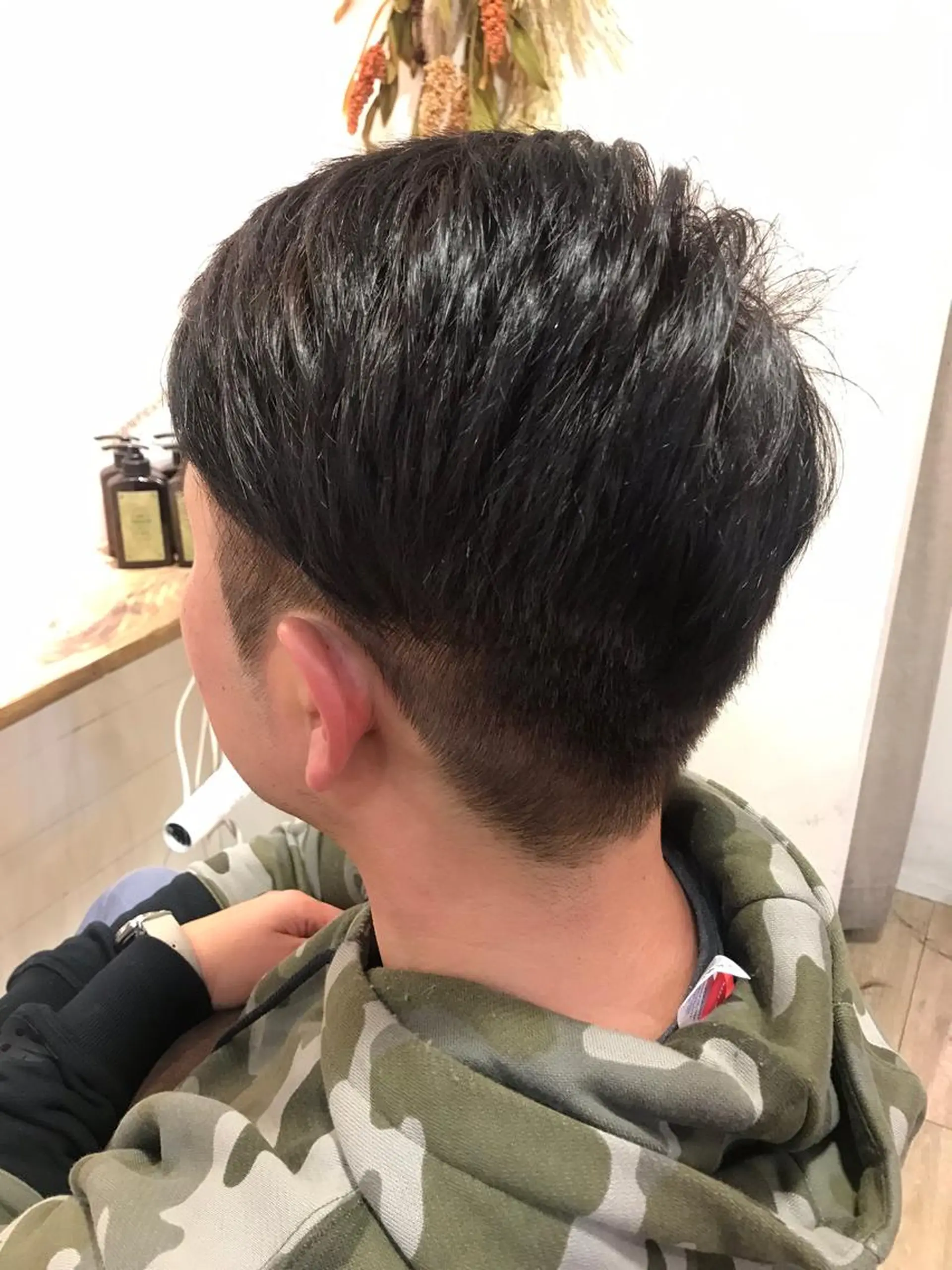 ショート 勝沼 佑季のヘアスタイル