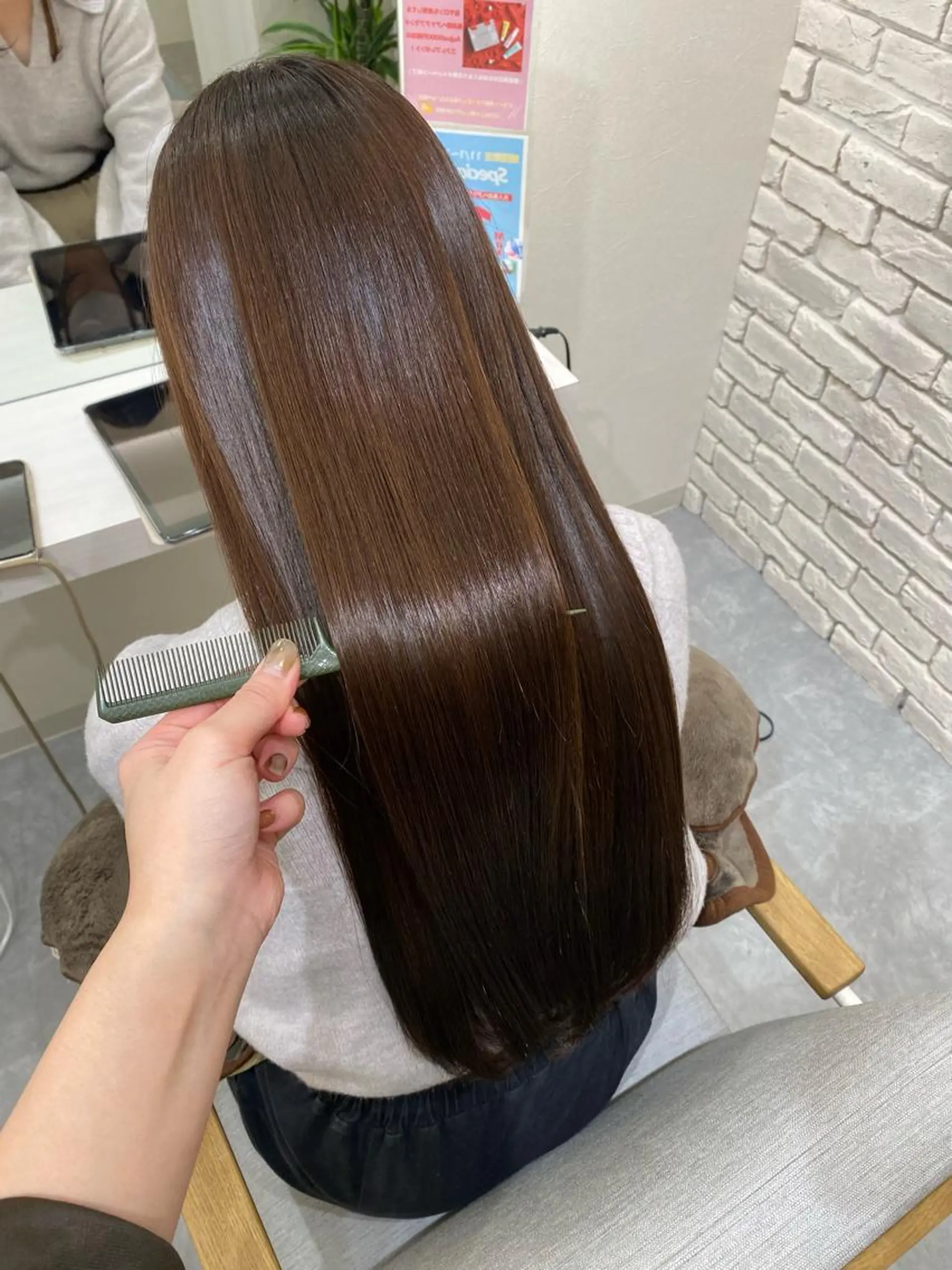 ロング カット 縮毛矯正 トリートメント 髪質改善&ヘアケア 永山若奈のヘアスタイル