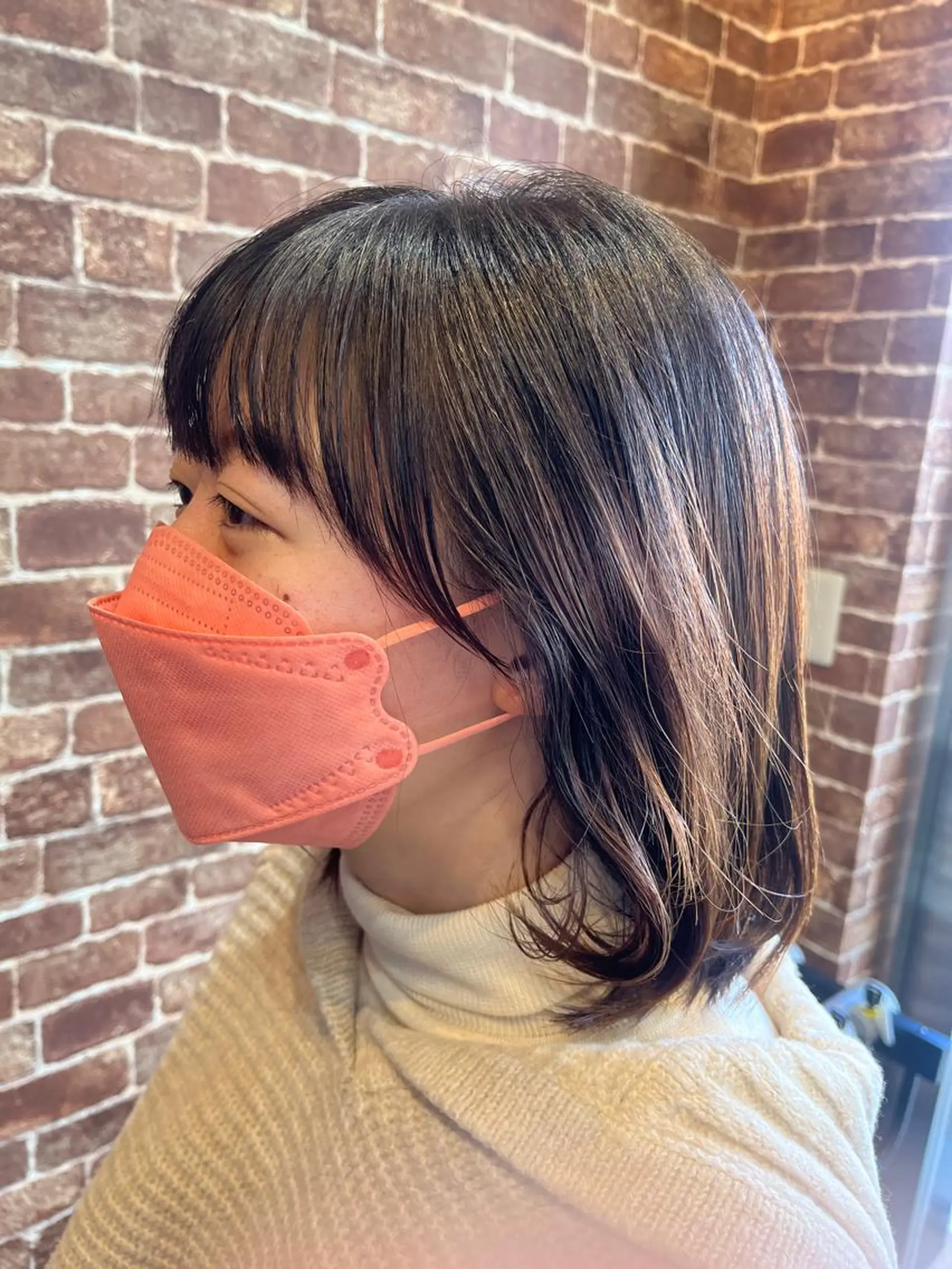 セミロング カラー パーマ ヘアアレンジ メンズ キッズ ネイル マツエク・マツパ アイブロウ メンズブリーチ メンズハイライト メンズインナーカラー メンズ韓国風 ブリーチ 久木原 ゆりのヘアスタイル