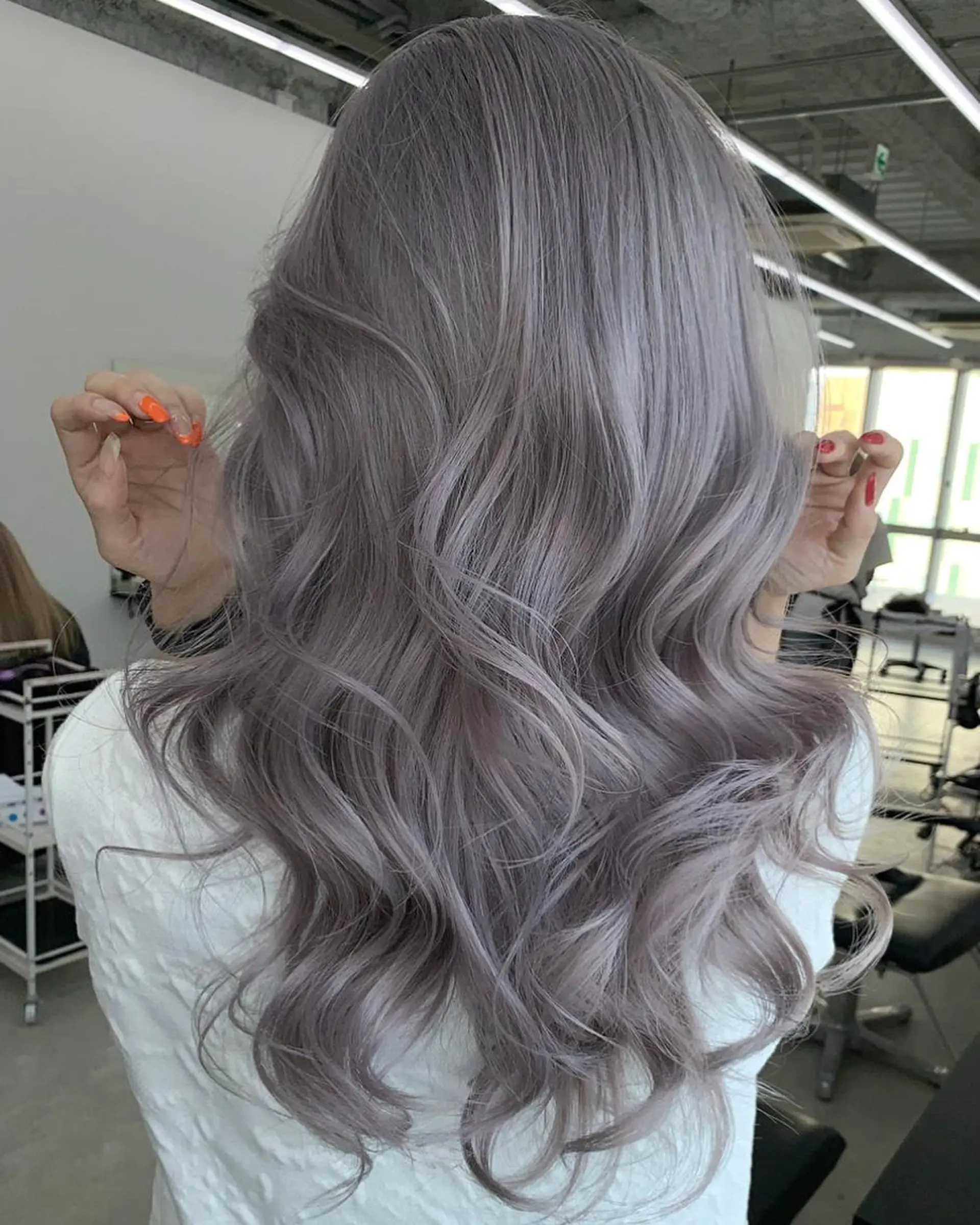 カラー ダブルカラー BLEACHi /noeのヘアスタイル