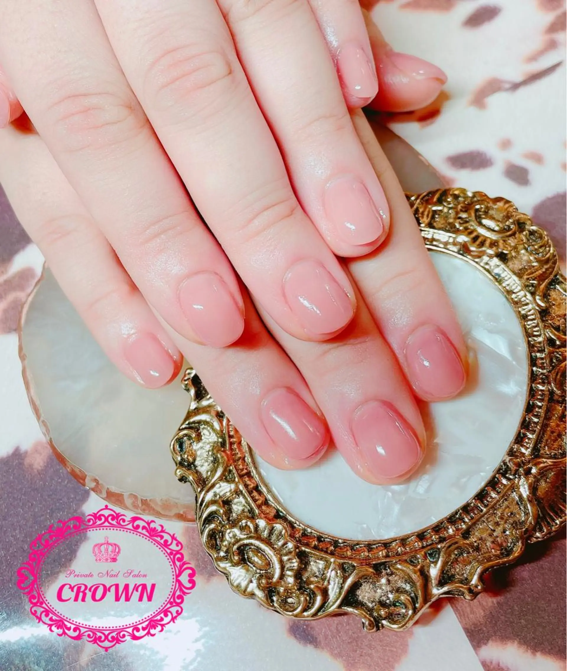 ネイル CROWN プライベートサロンのネイルデザイン