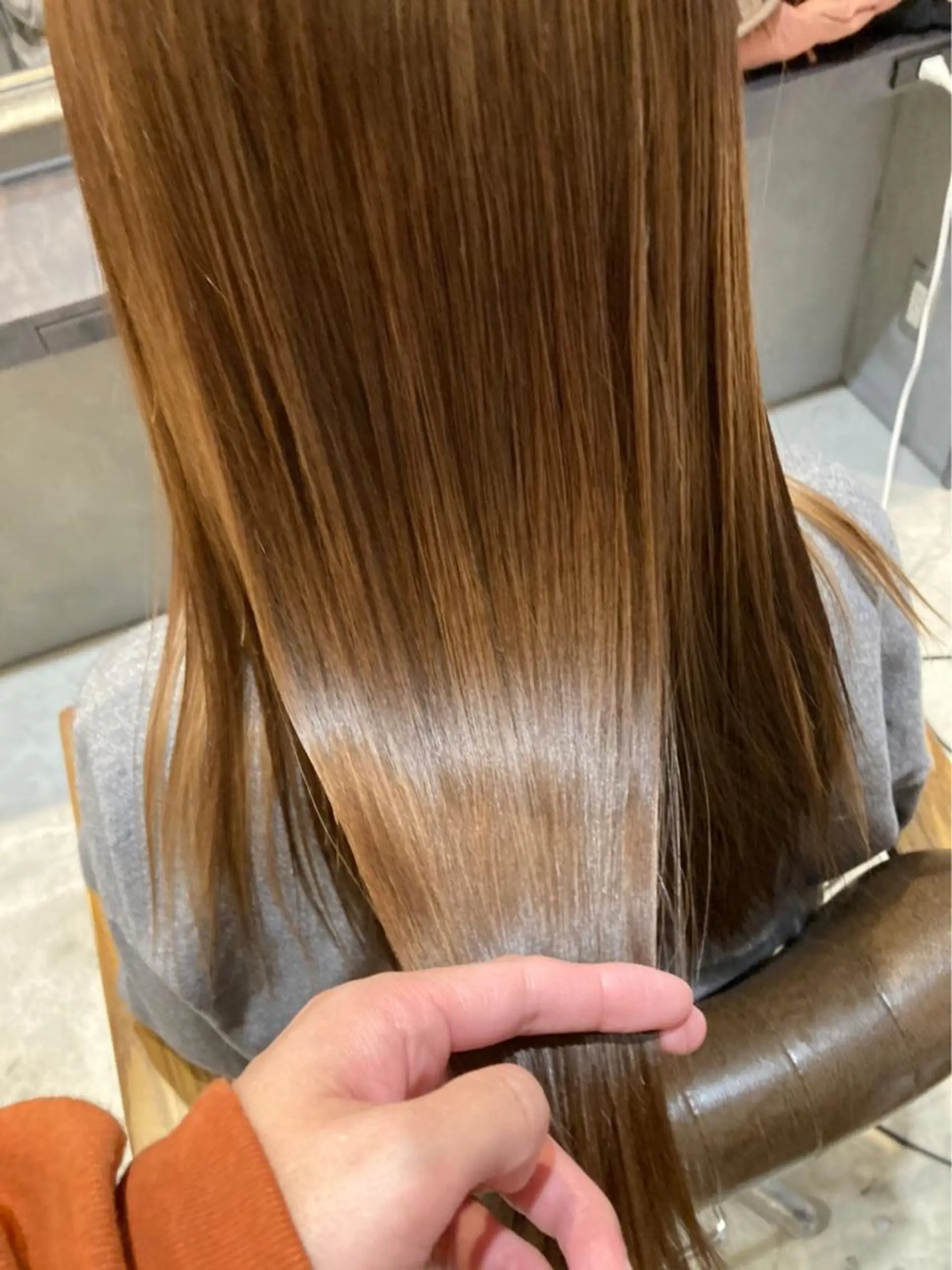 セミロング カラー ベージュカラー 髪質改善 トリートメント メンズパーマ・ 美髪縮毛矯正・坂田のヘアスタイル