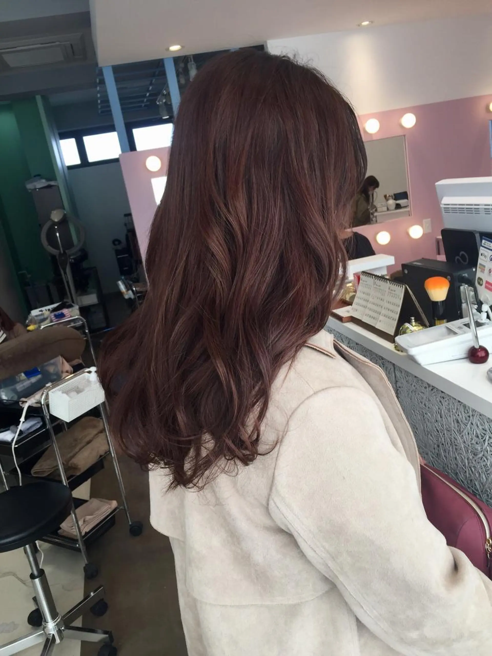 セミロング カット ヘアカラー トリートメント ヘッドスパ 所渉/韓国レイヤー /ウルフカットのヘアスタイル