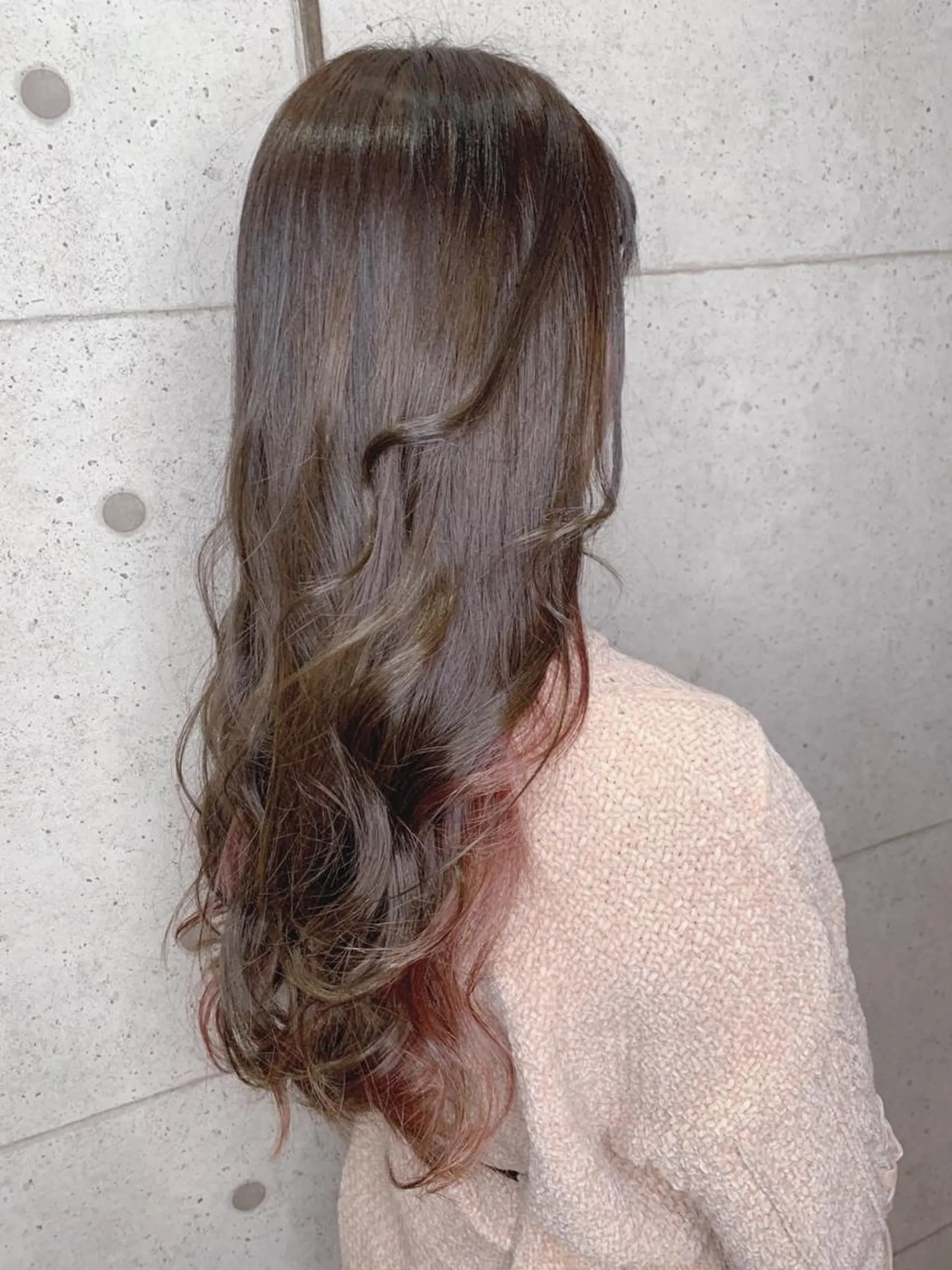 ロング カラー 福森 みずきのヘアスタイル