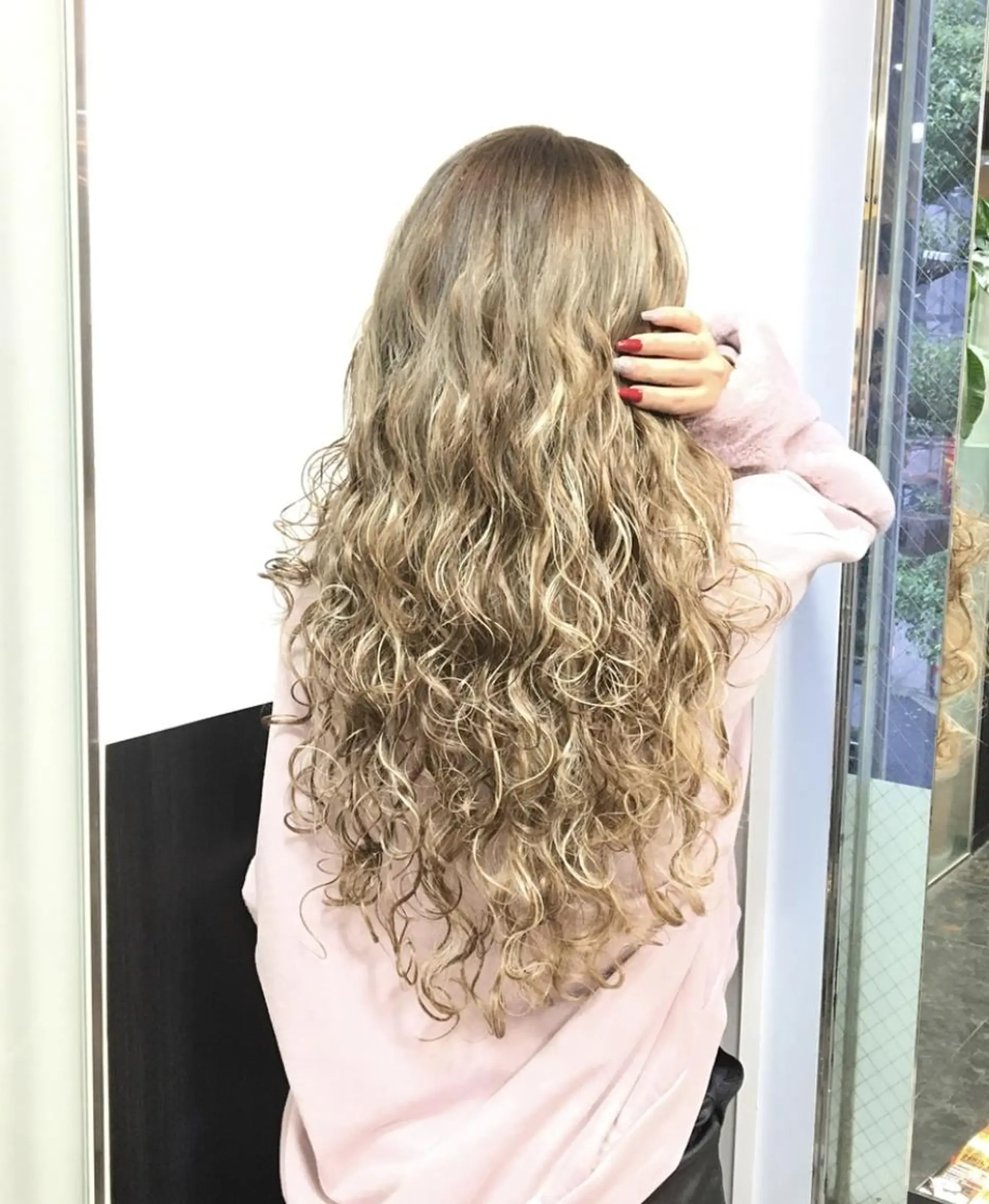 ロング カラー ヘアアレンジ 韓国カラー/エクステ carryのヘアスタイル