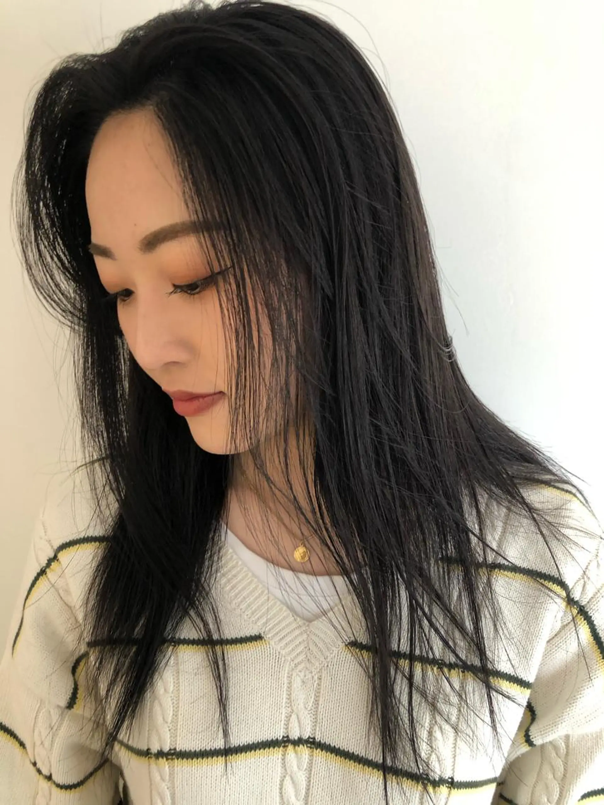 カラー ブリーチカラー🎀 韓国風/寺門美優のヘアスタイル