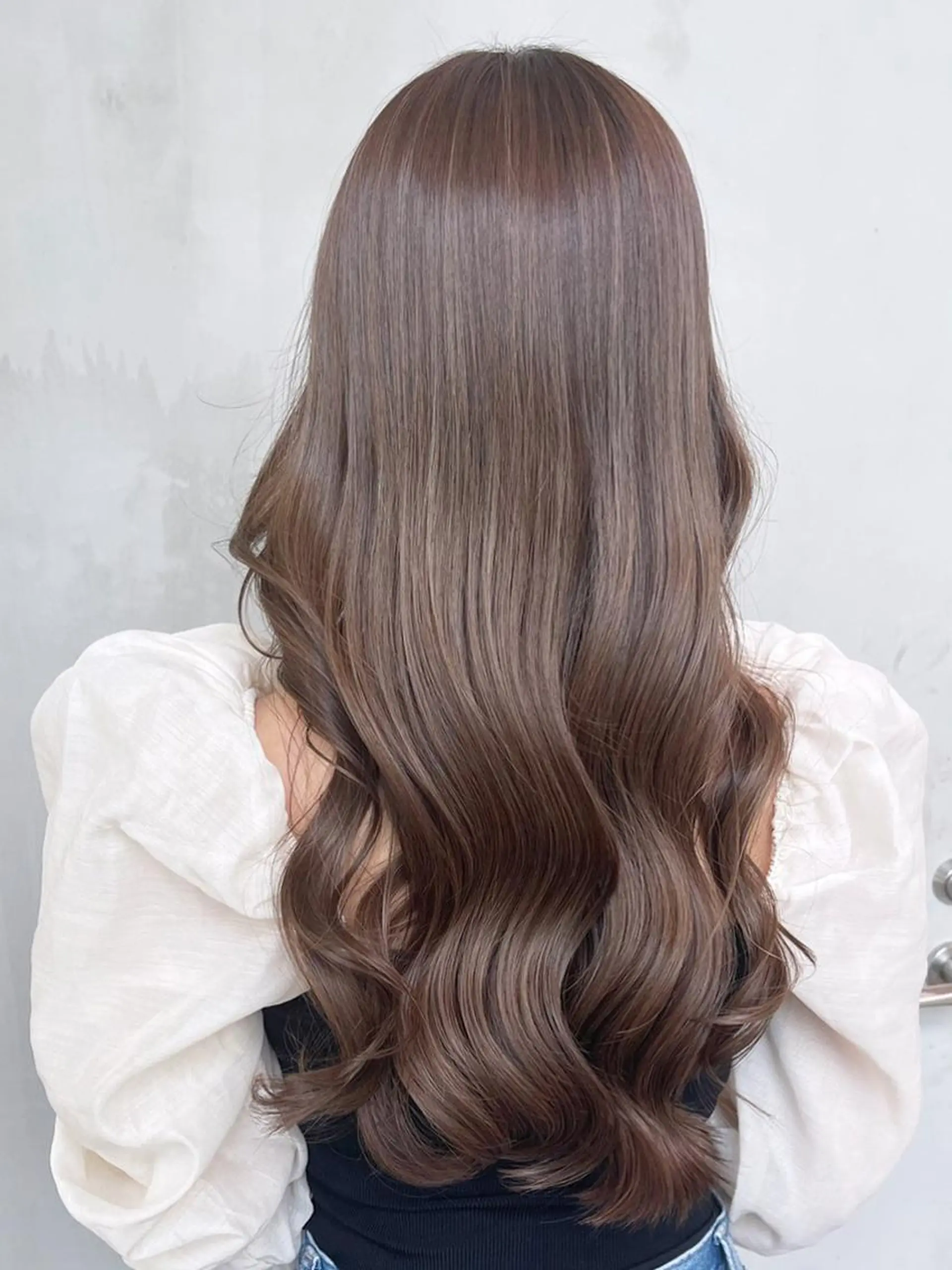 セミロング パーマ カラー グレージュ ITbyALBUM 藤沢店のヘアスタイル