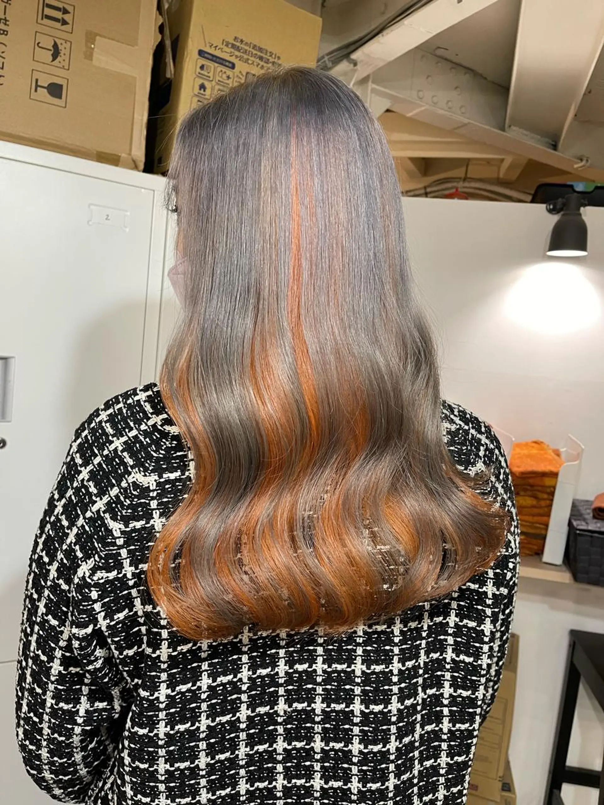 ロング カラー インナーカラー オレンジ シルバー 韓国風ヘア ヘアカラー トリートメント ✂️大門 巧✂️ LAFF心斎橋店のヘアスタイル
