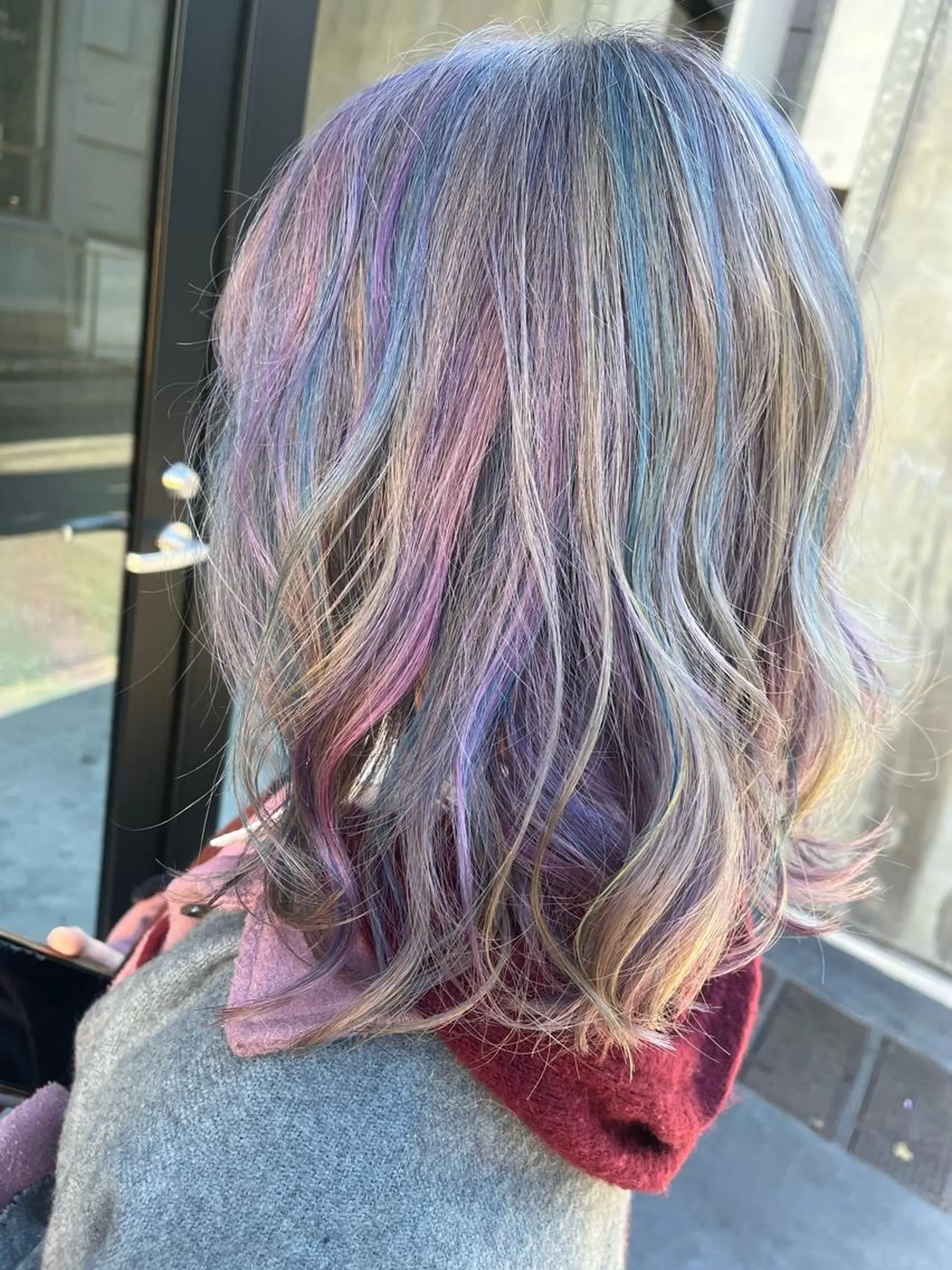 セミロング カラー ユニコーンカラー カット ヘアカラー トリートメント 原宿サロン代表 デザインカラー伊藤卓のヘアスタイル