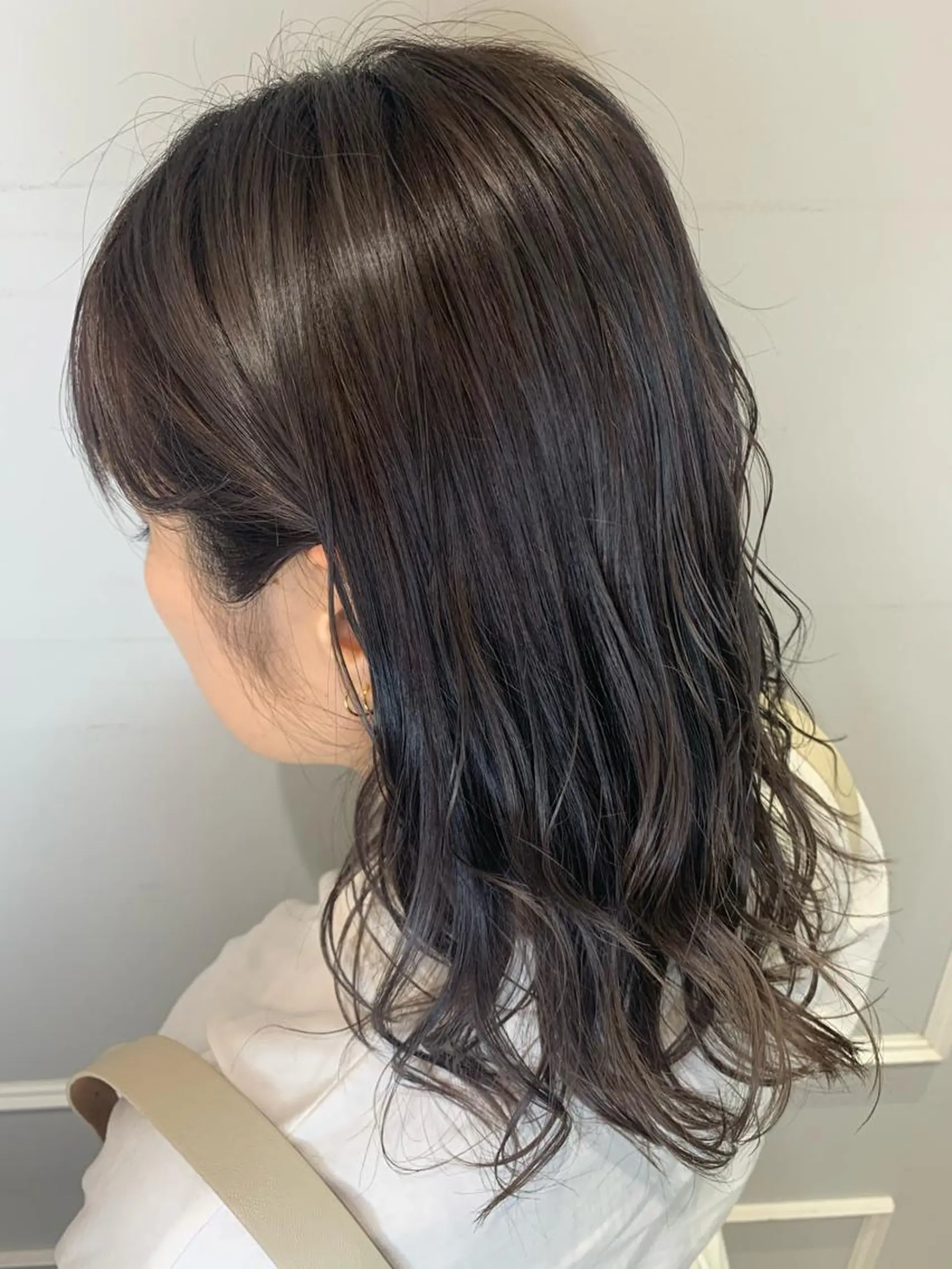 ミディアム カラー グレージュ ヘアカラー トリートメント 🦖鶴岡香純🦖 5/1から復帰しますのヘアスタイル