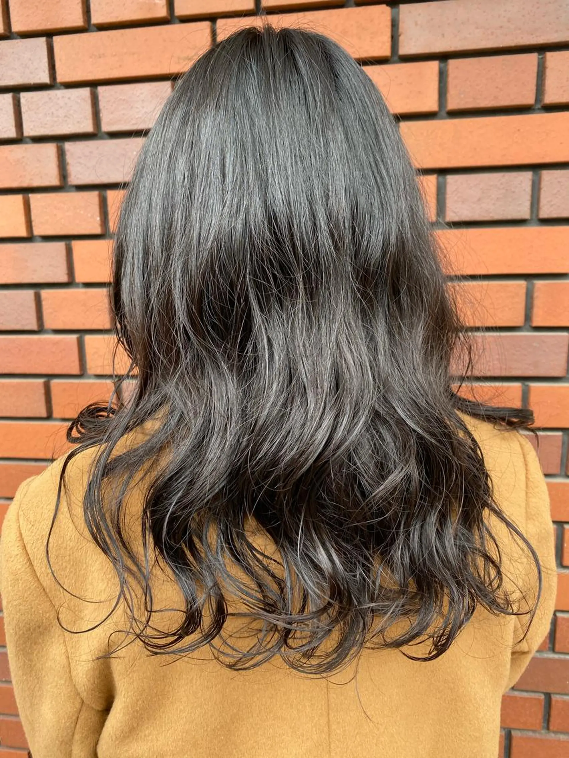 ロング パーマ エイト ウメダのヘアスタイル