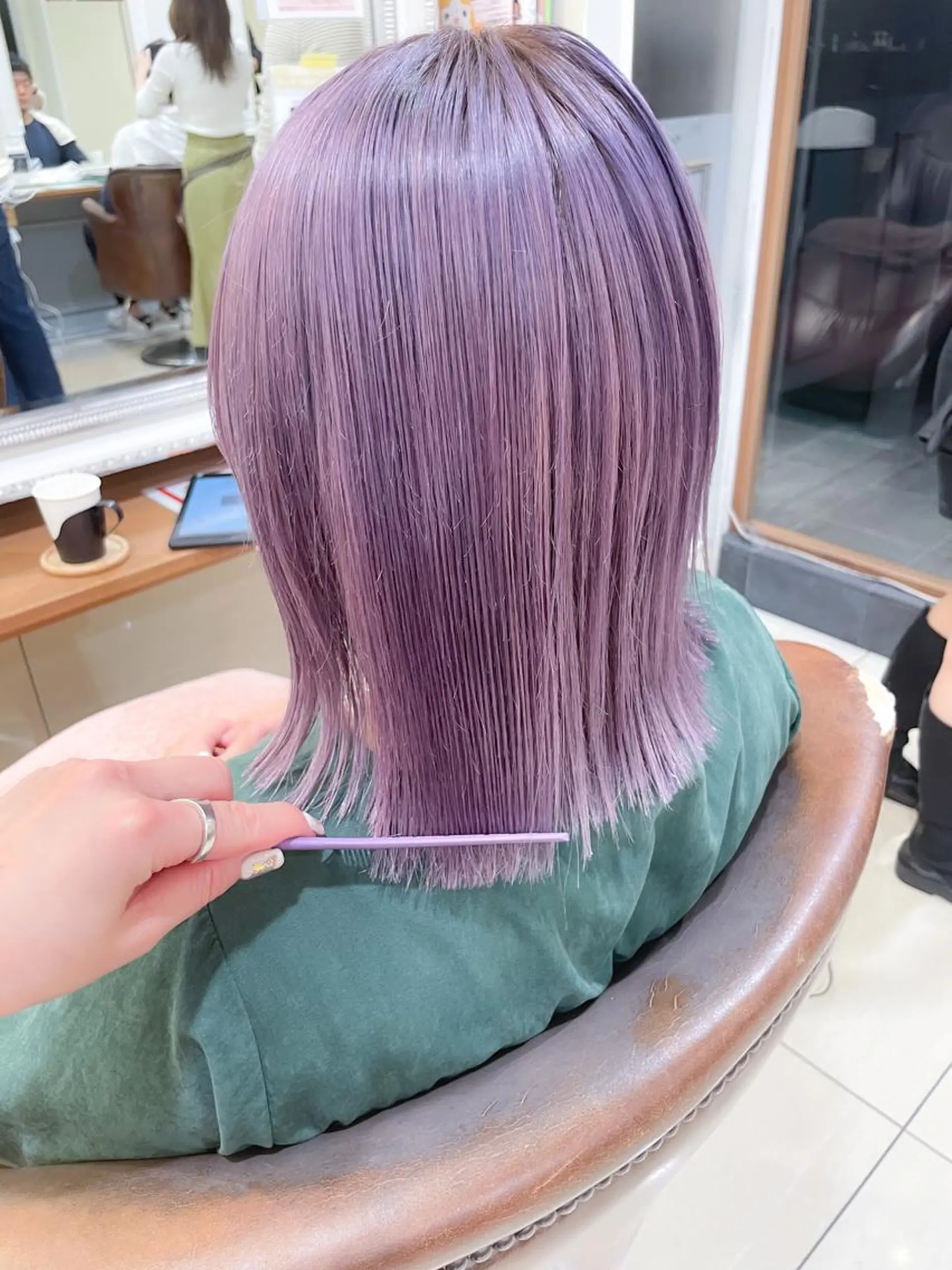ミディアム カラー ダブルカラー パープルカラー ヘアカラー トリートメント ヘッドスパ ✨カラー支持No.1 🧸ワキ カナコ🧸のヘアスタイル