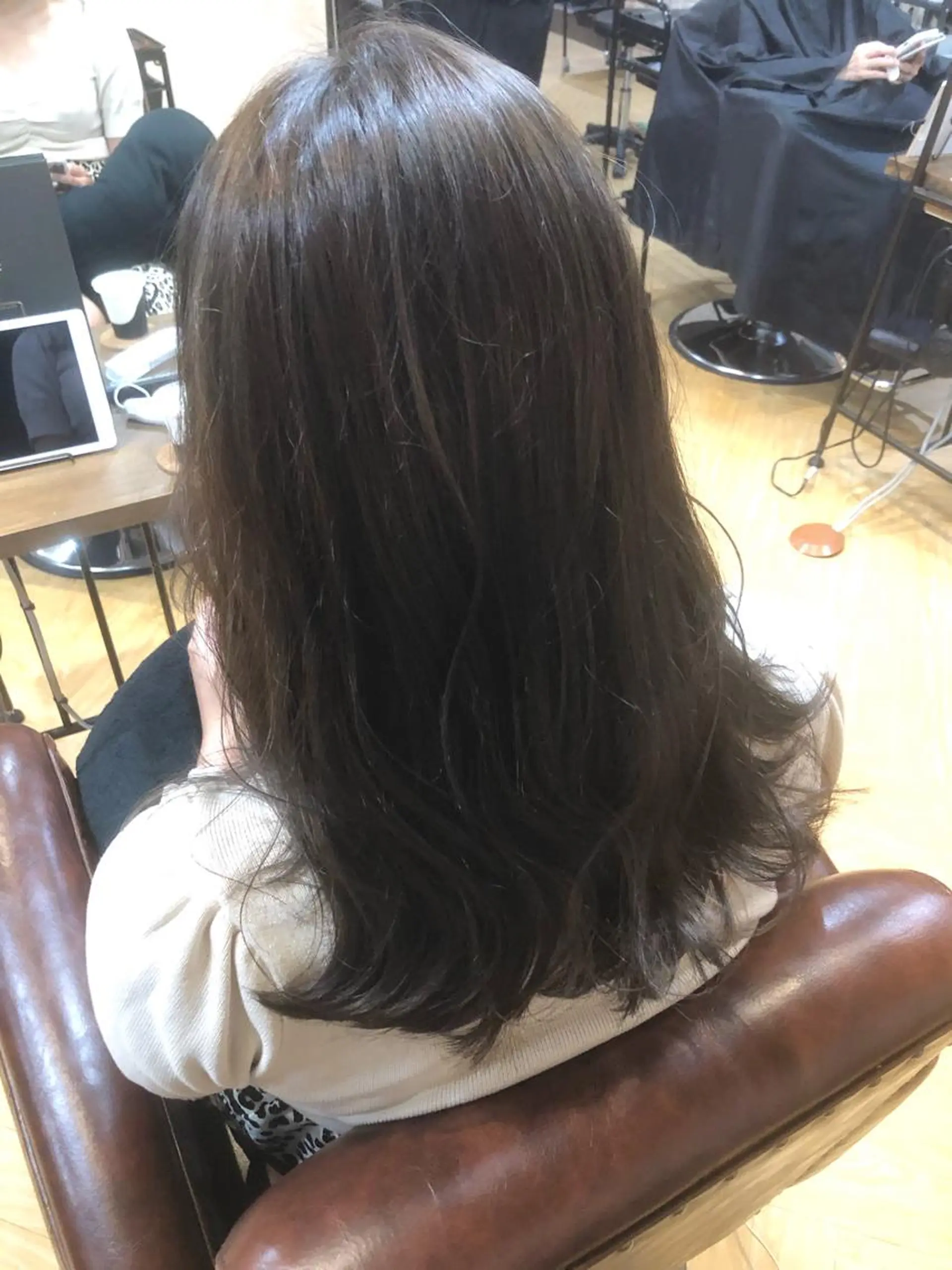 セミロング カラー アッシュ アッシュブラウン ブラウンカラー グレージュ カット ヘアカラー antica YOSHIのヘアスタイル