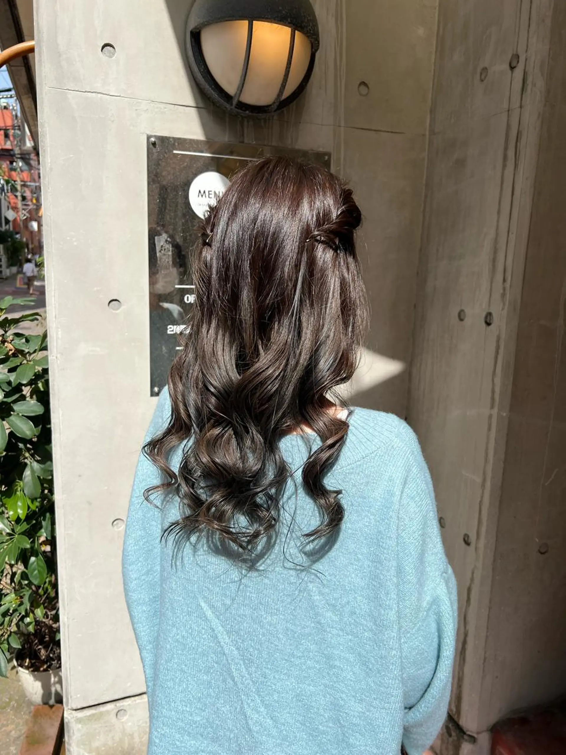 ロング カラー ヘアアレンジ アッシュ アッシュグレー 「sumi」 AMIのヘアスタイル