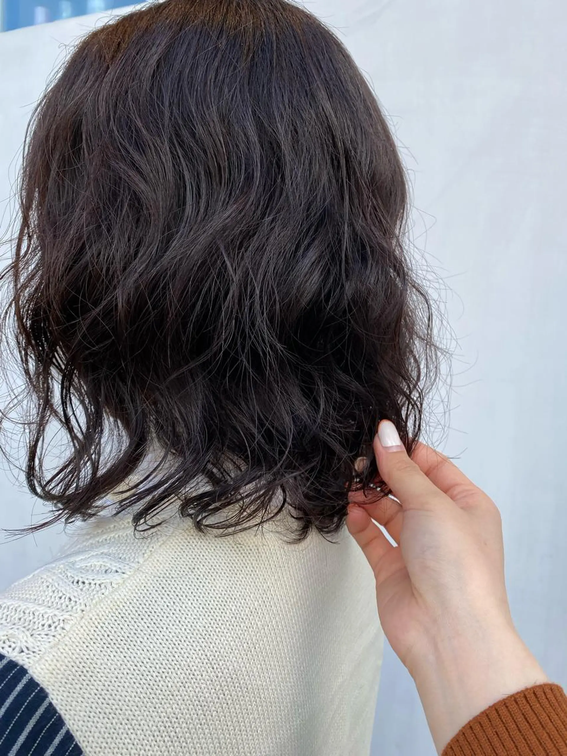 ミディアム 小林 朋花のヘアスタイル