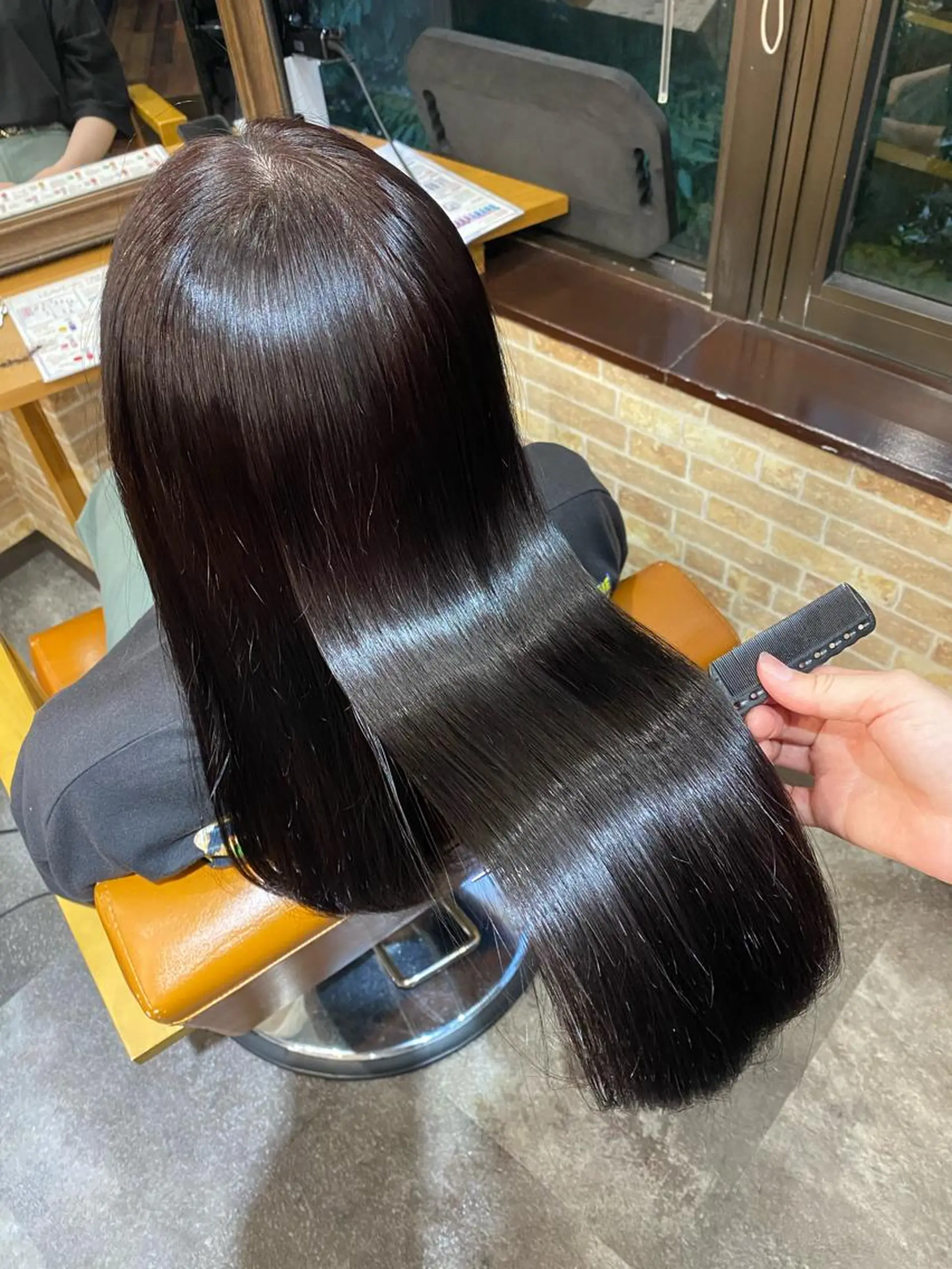 ロング カット 縮毛矯正 トリートメント 美髪ヘア 🤍erikaのヘアスタイル