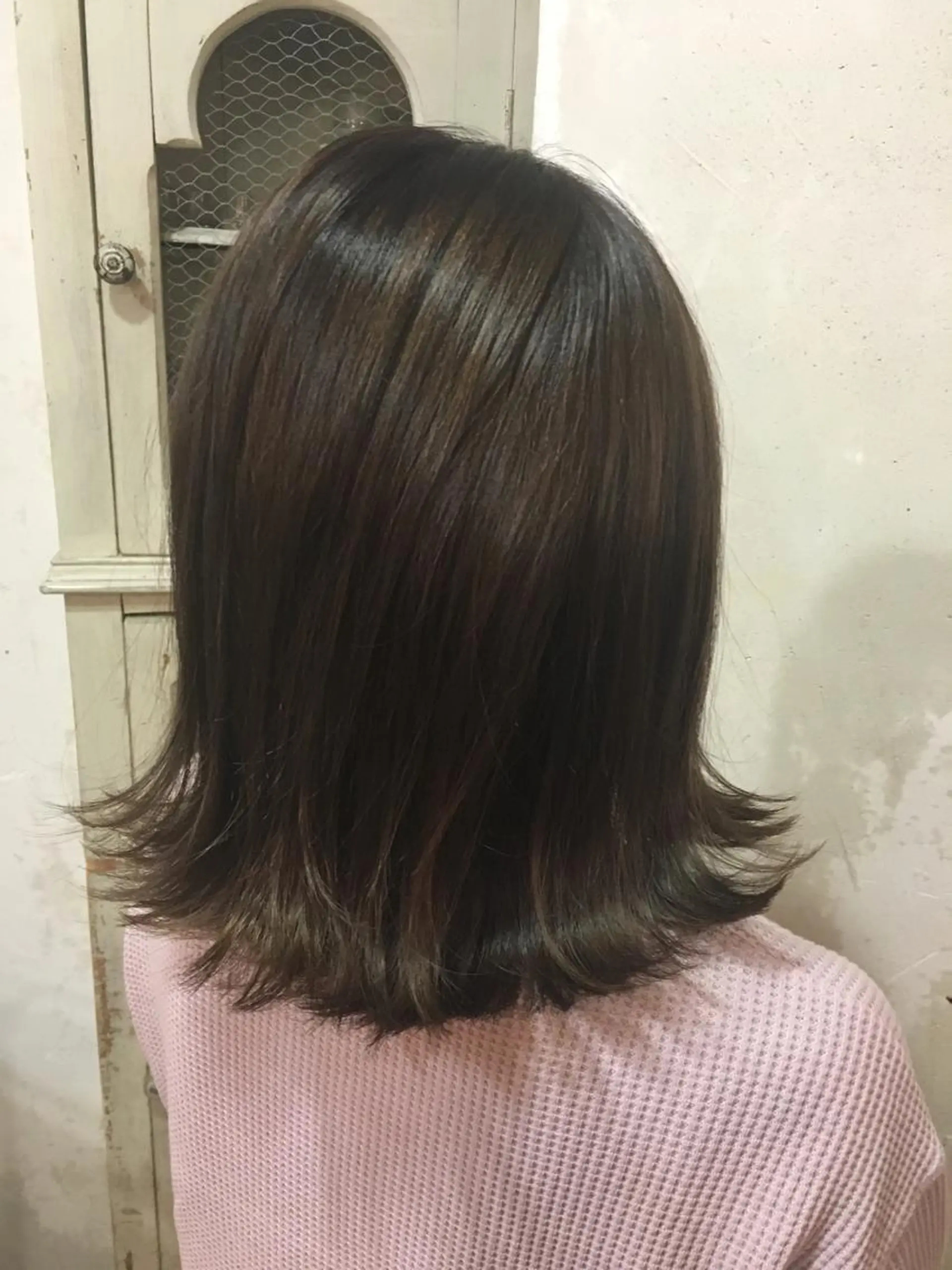 ショート カラー 井上 日菜乃のヘアスタイル