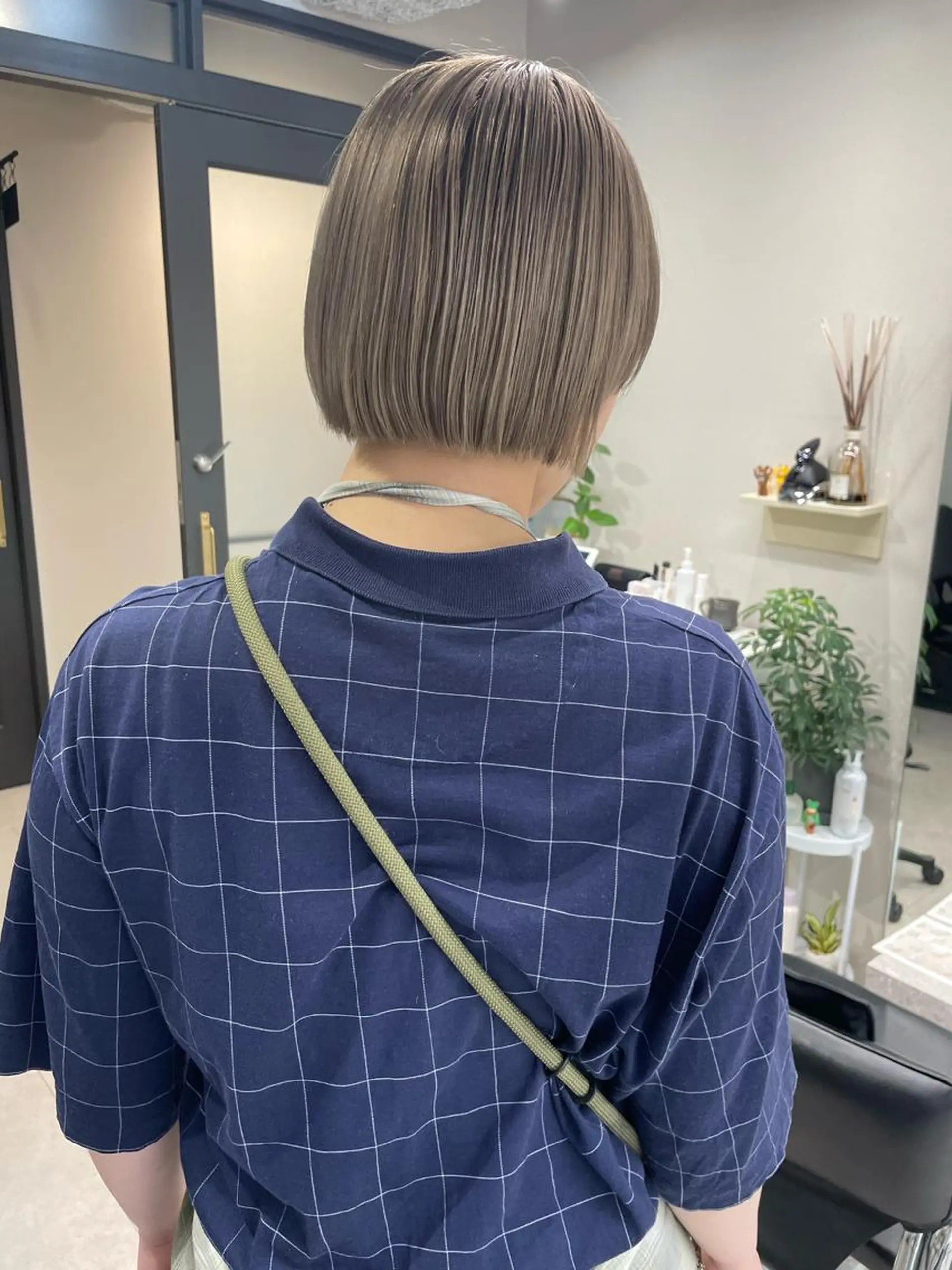 ミディアム 🌸インナーカラー 🌸藤井春華のヘアスタイル