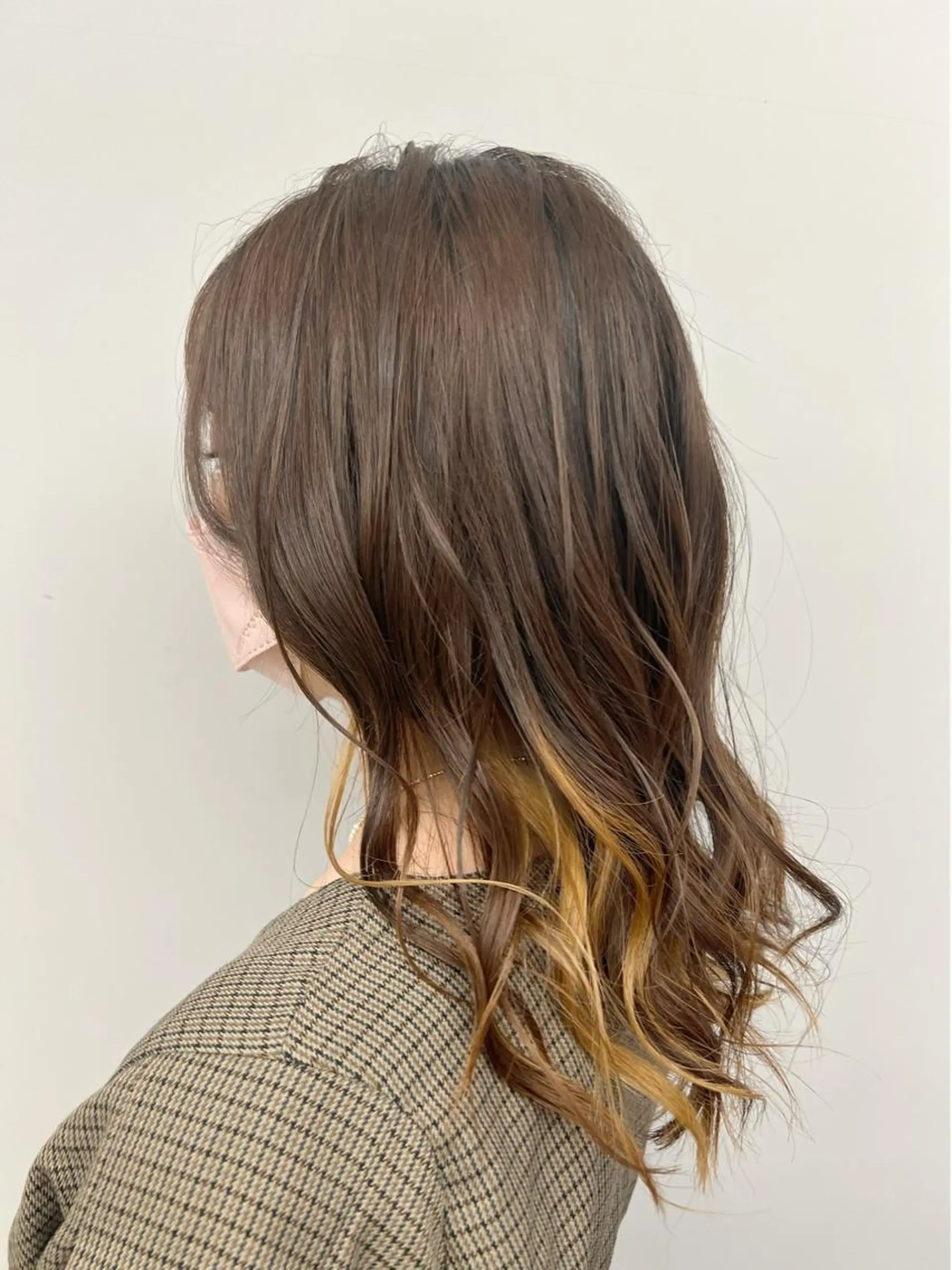 セミロング カラー ベージュカラー 代表　YUKI ☆のヘアスタイル