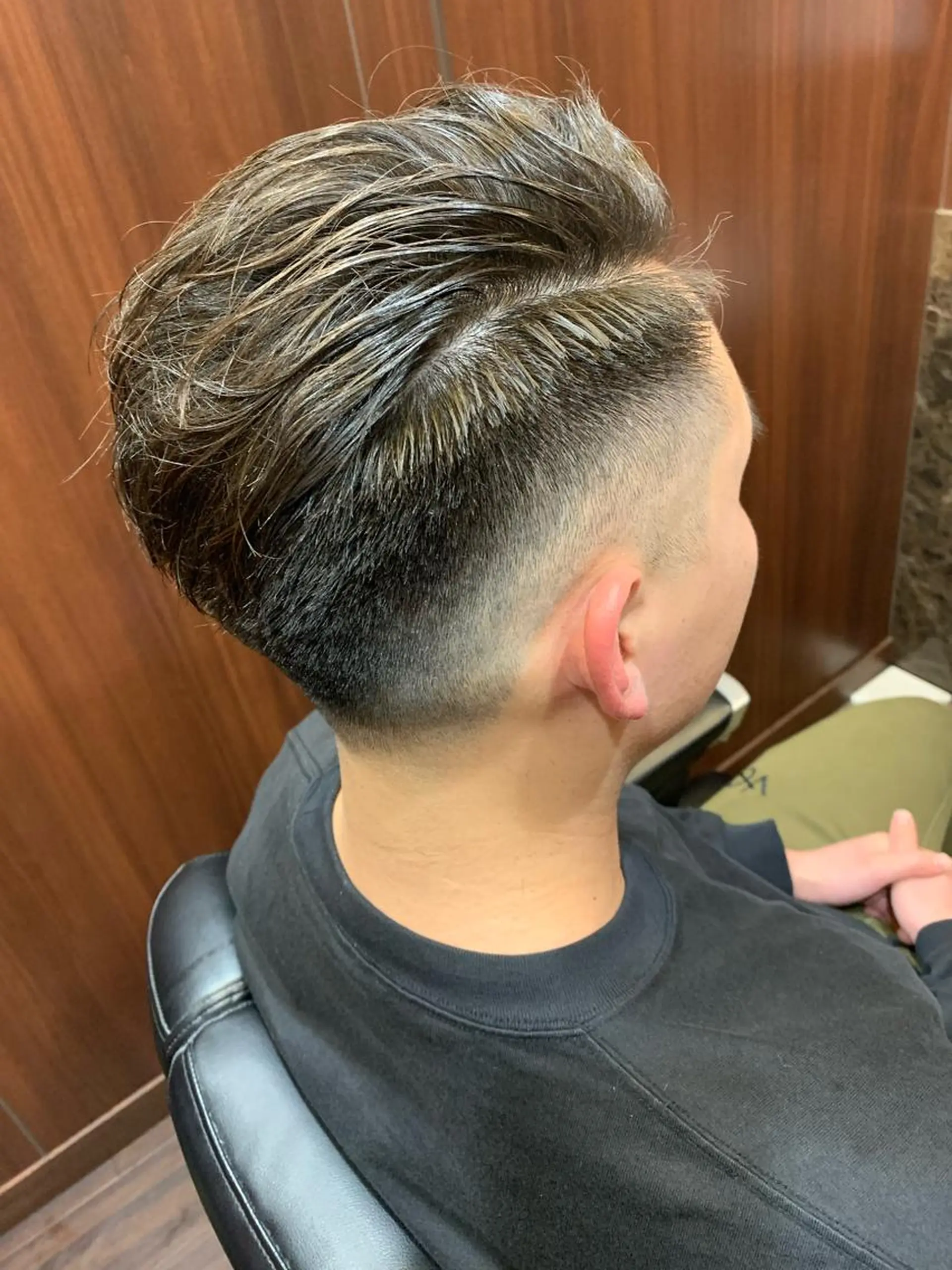ショート パーマ 羽木 隆徒のヘアスタイル