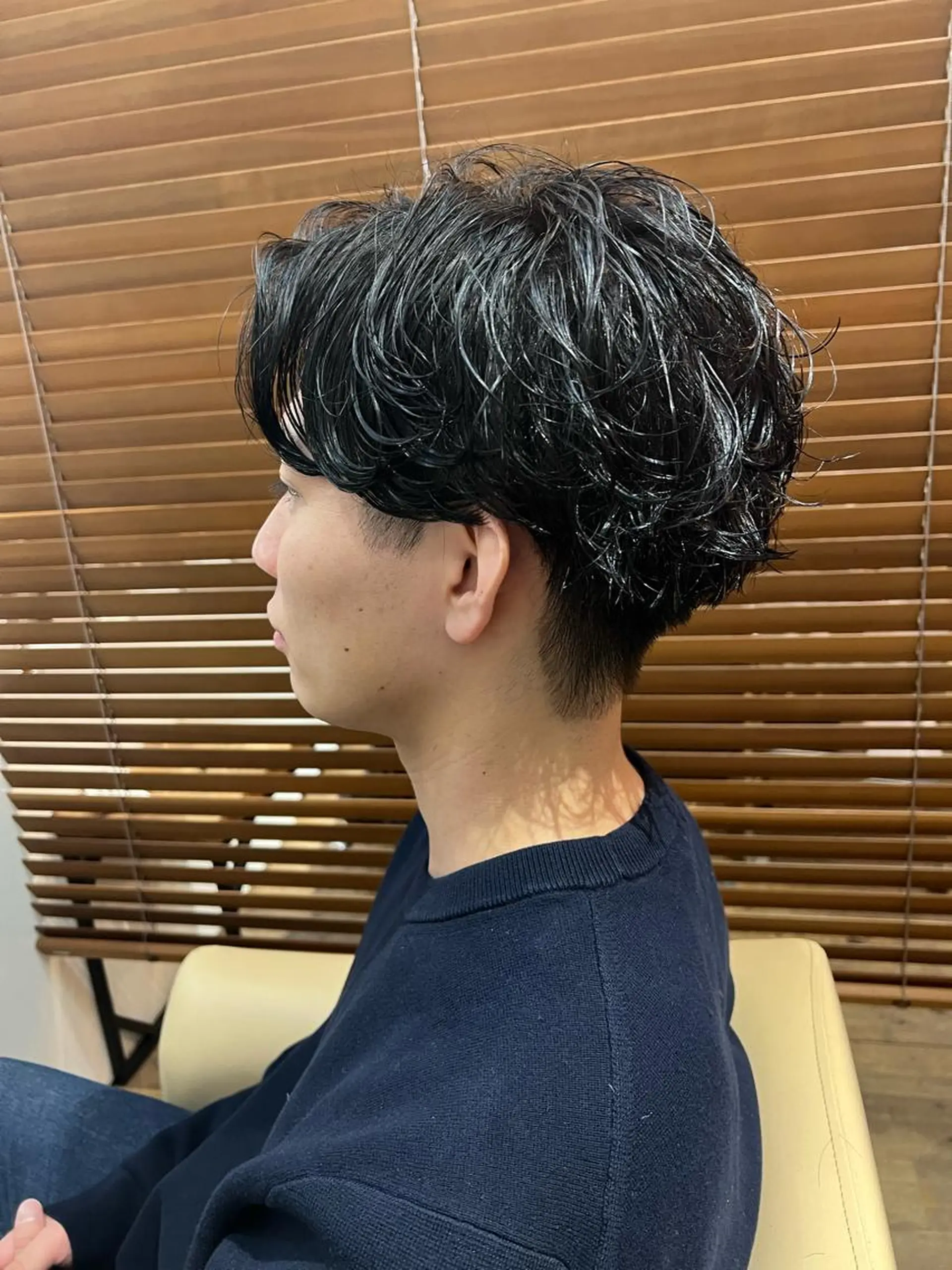 パーマ メンズ センターパート マッシュ メンズパーマ メンズショート ツイストスパイラルパーマ カット パーマ ⭕️メンズパーマ⭕️ 山口 裕太郎のヘアスタイル