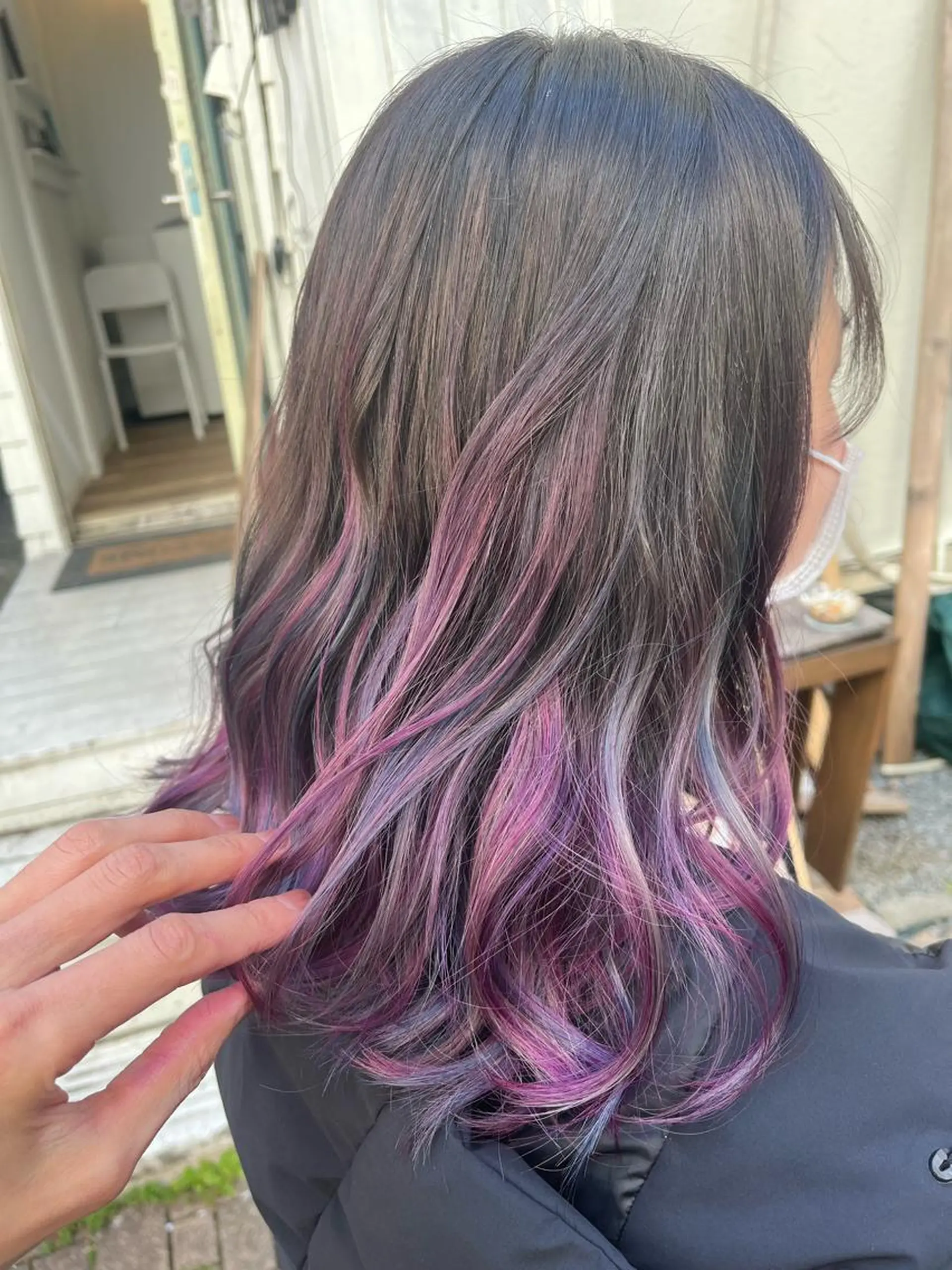 セミロング カラー ショートボブ アッシュ バレイヤージュ ミストバング ベージュカラー カット ヘアカラー トリートメント 原宿サロン代表 デザインカラー伊藤卓のヘアスタイル