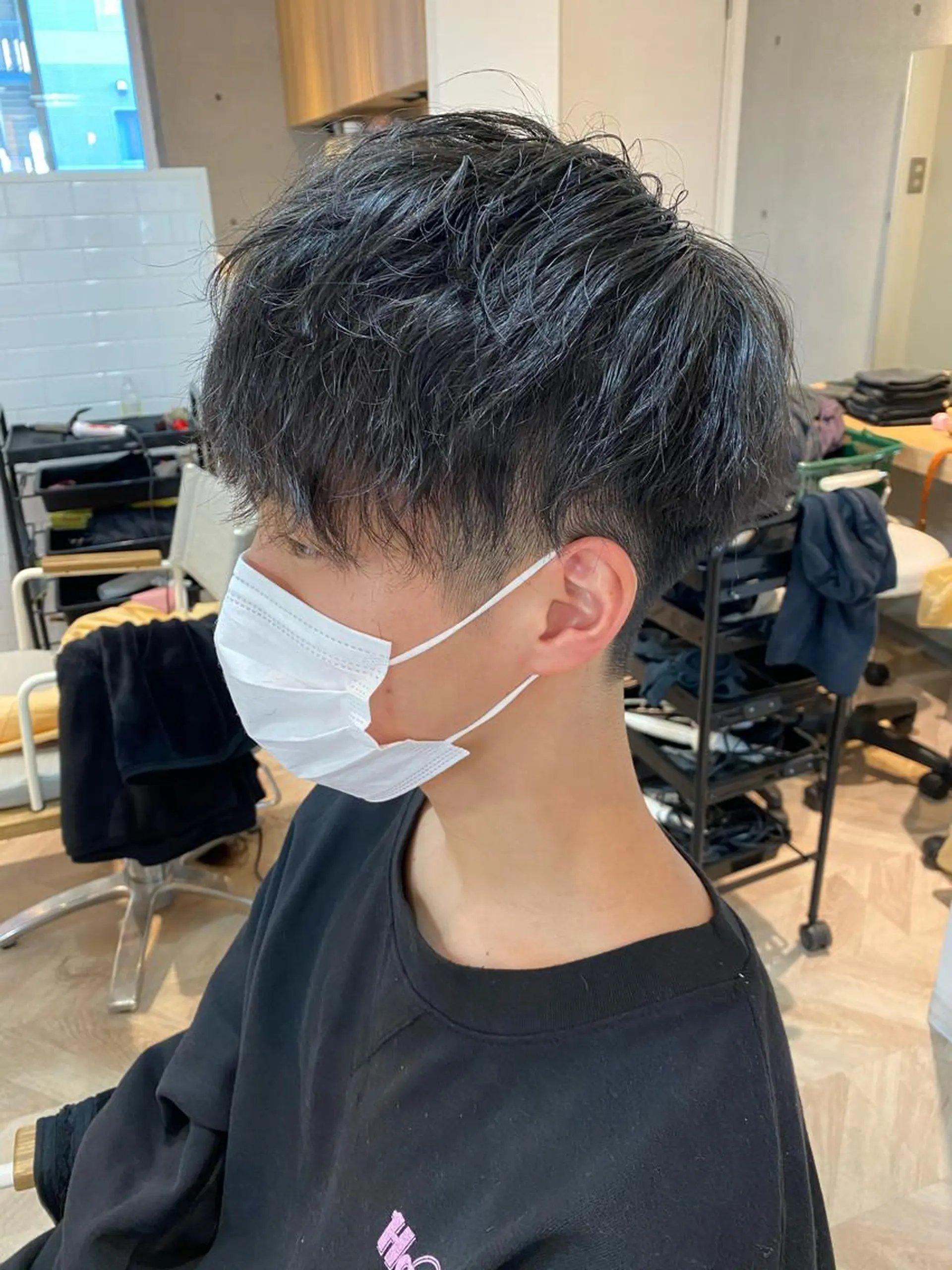 ショート メンズ メンズパーマ カット パーマ 西山 恵太郎のヘアスタイル