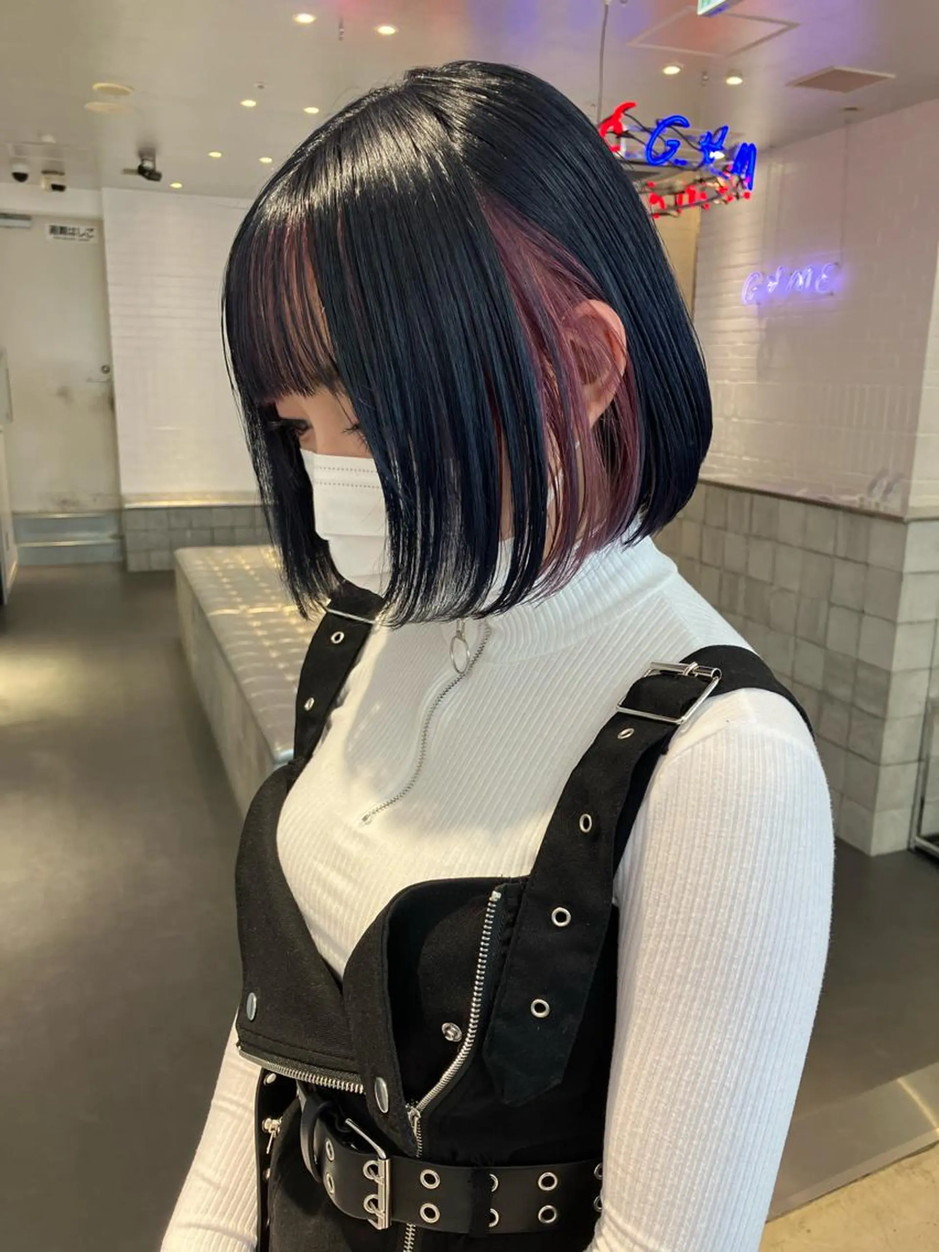 ショート カラー ヘアカラー トリートメント ヘアセット 🥣ミコト/レイヤー 韓国ハイトーン🥣のヘアスタイル