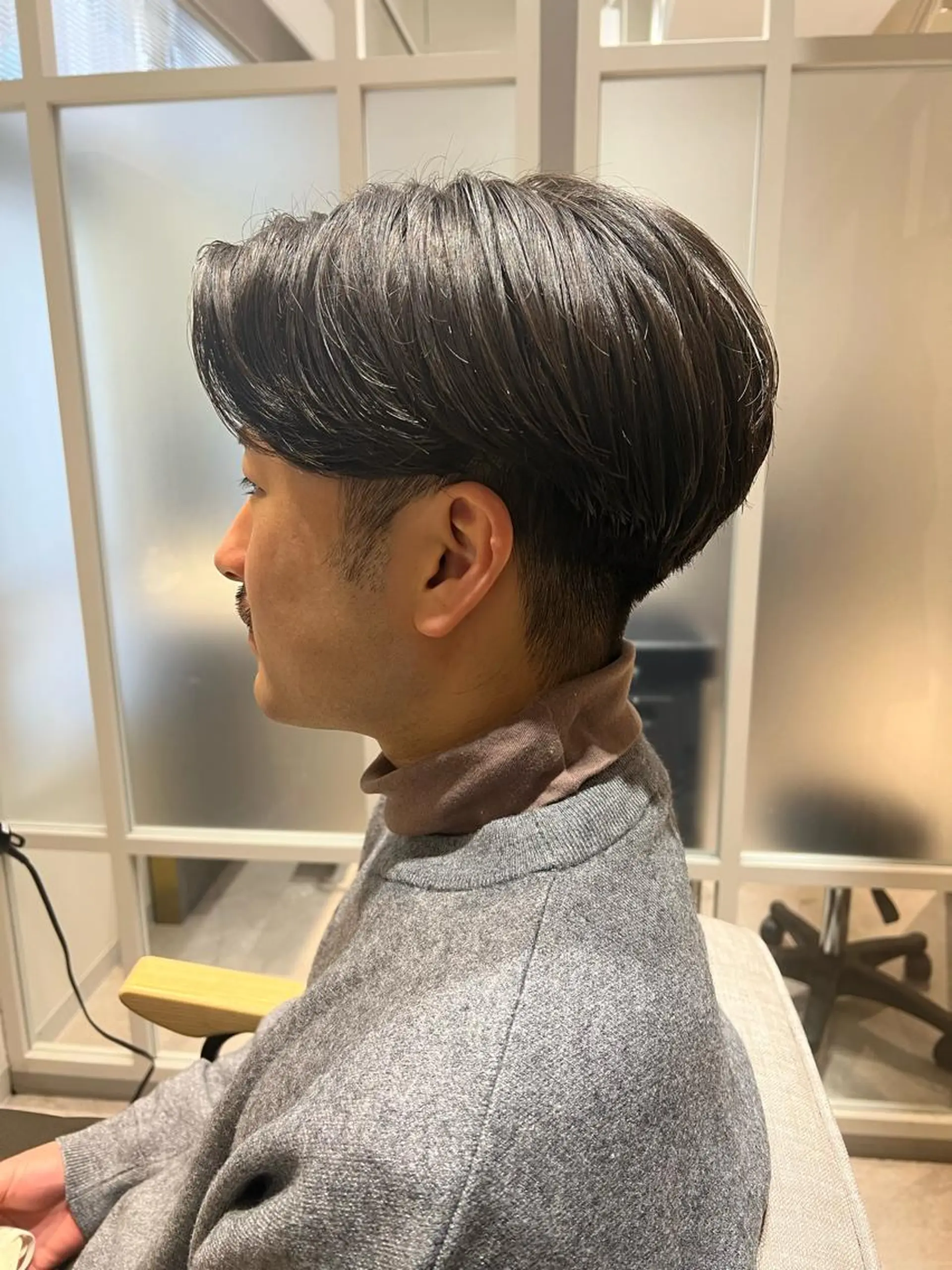 パーマ メンズ センターパート マッシュ メンズパーマ メンズショート ツイストスパイラルパーマ カット パーマ ⭕️メンズパーマ⭕️ 山口　裕太郎のヘアスタイル