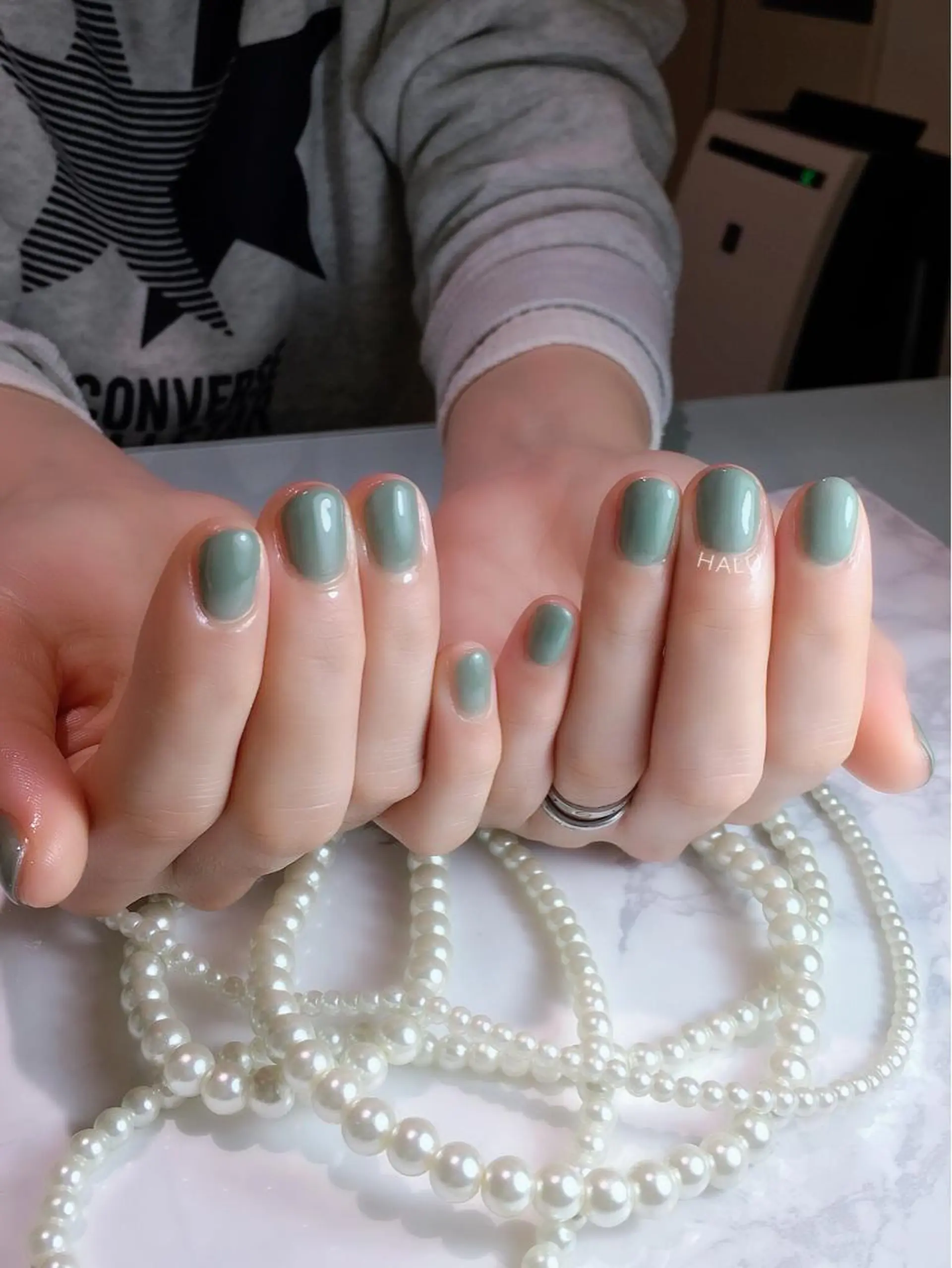 ネイル グリーン HALU ハルのネイルデザイン