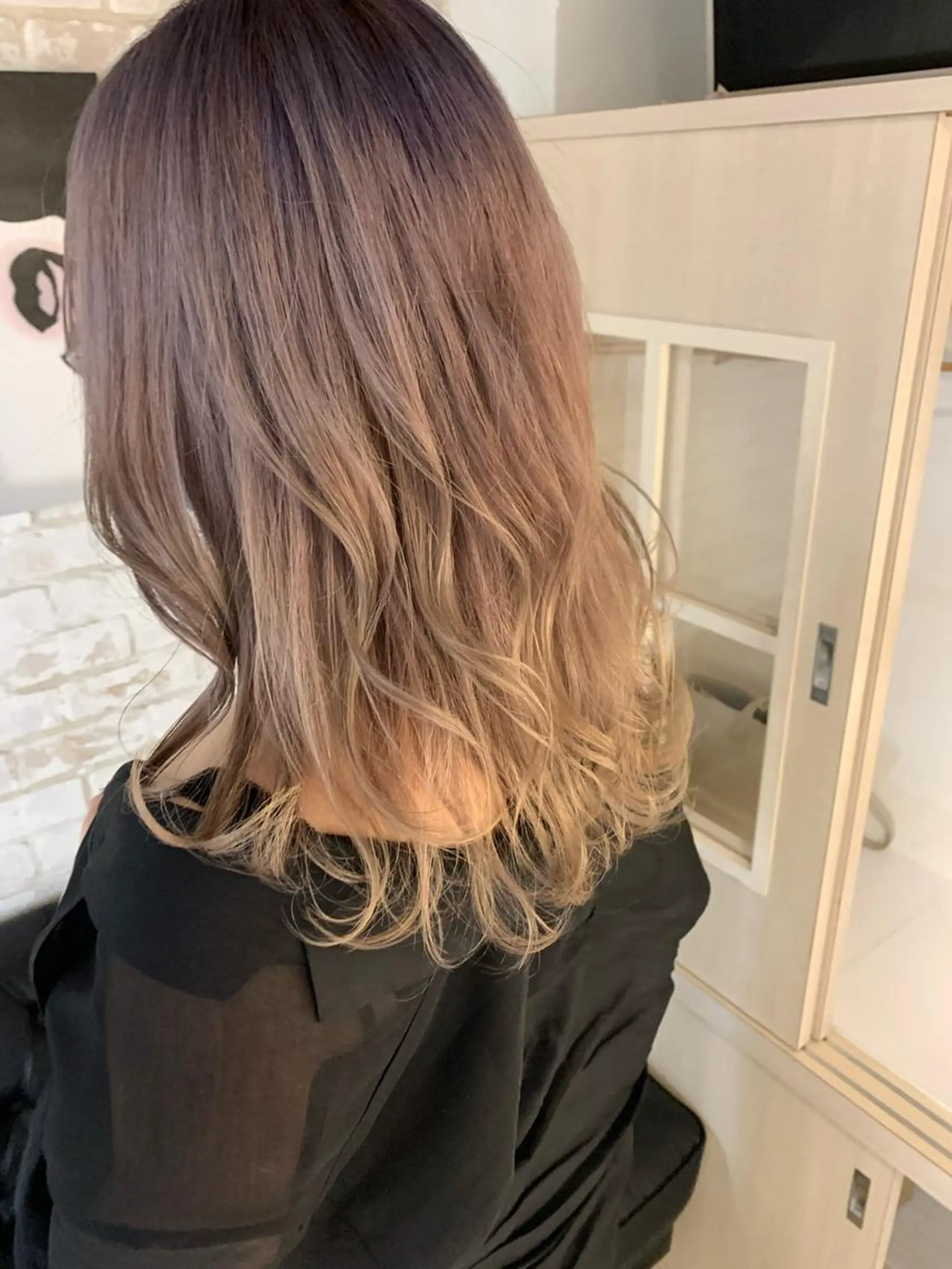 セミロング カット ヘアカラー ✨ハイトーン✨艶髪 ✨髪質改善✨和田のヘアスタイル