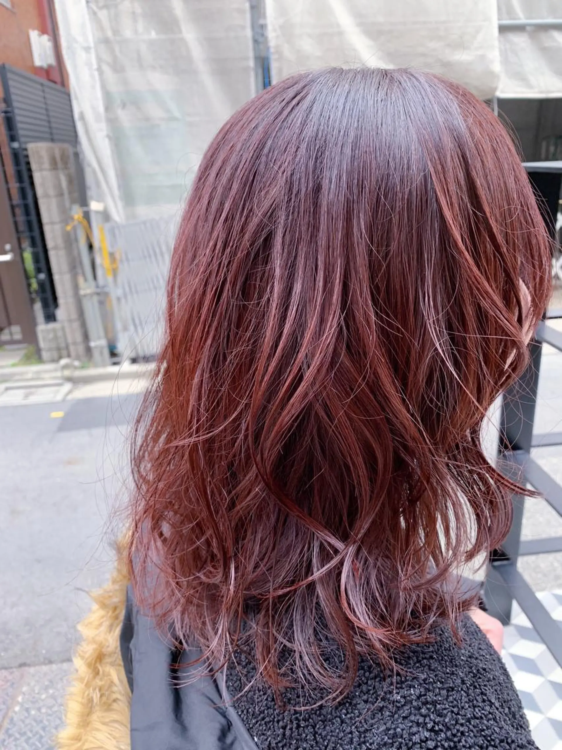 ミディアム カラー ピンクカラー ピンクパープル パープルカラー 【完全マンツー 恵比寿】佐藤 翔のヘアスタイル