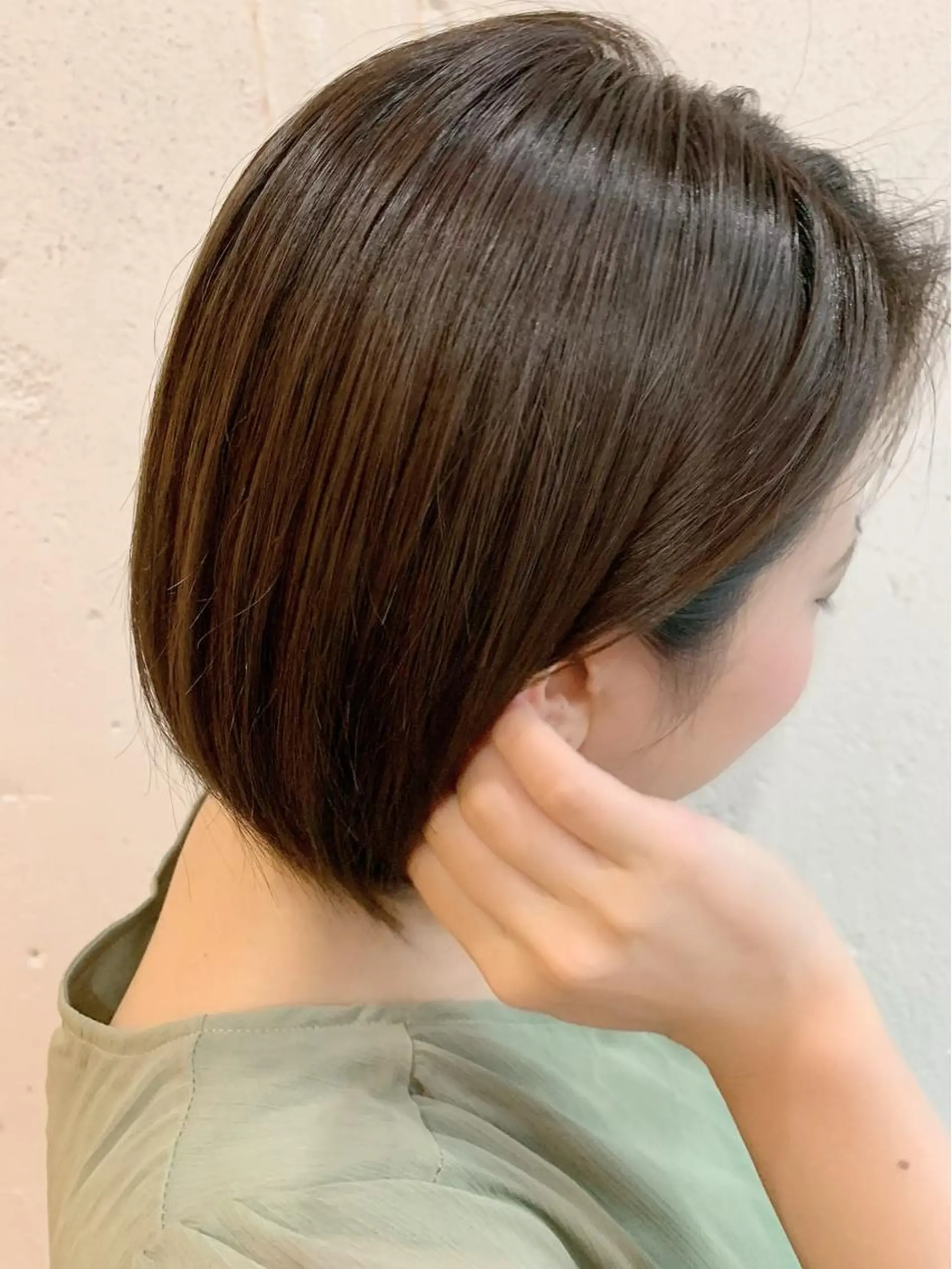 ショート カラー グレージュ オリーブグレージュ オリーブグレー カット ヘアカラー 💛丁寧さNo.🥇 🧸片山智裕💛のヘアスタイル