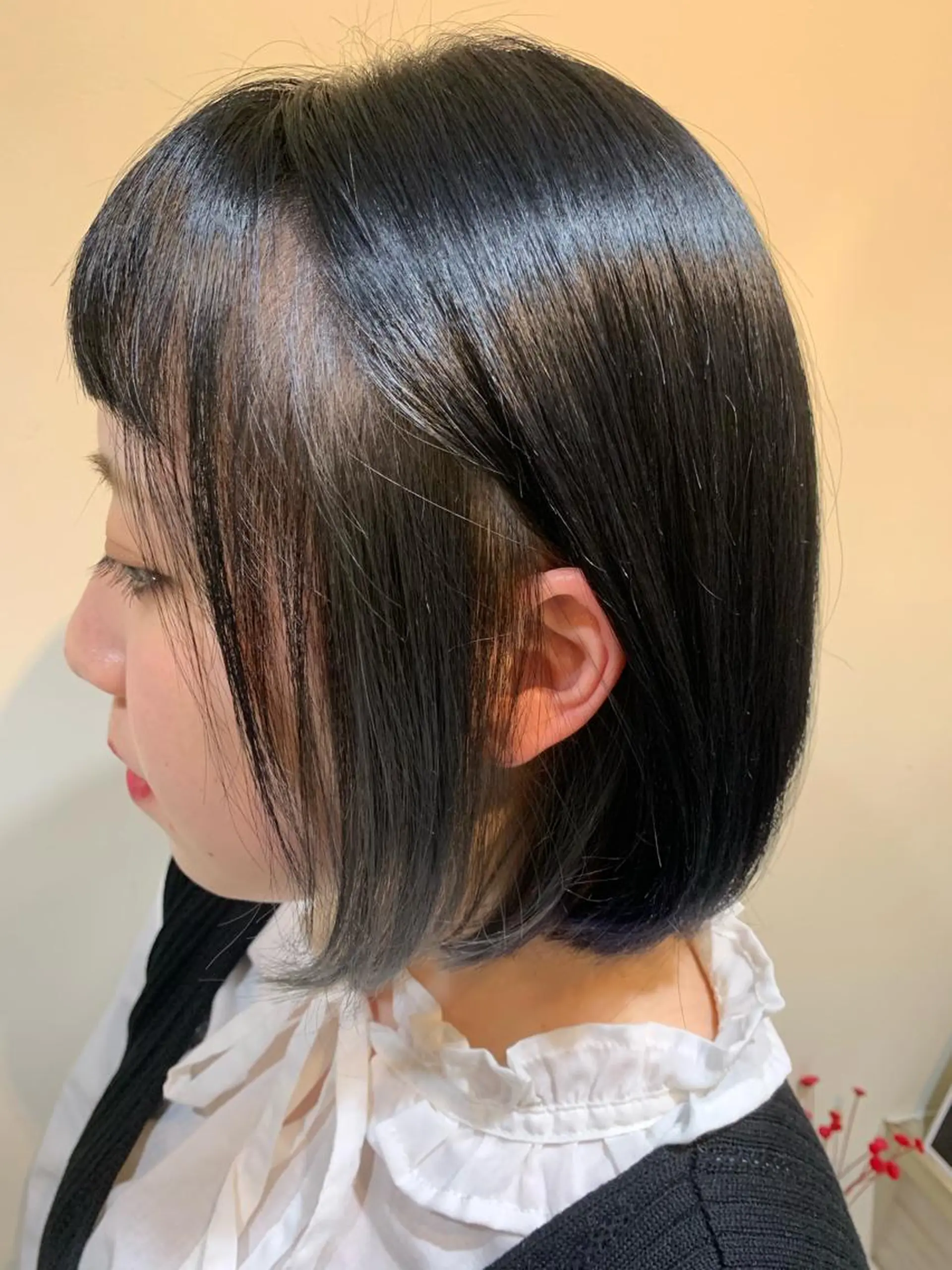 ショート カラー 黒髪 インナーカラー 板倉　花連 💌リピーター様へ↓のヘアスタイル