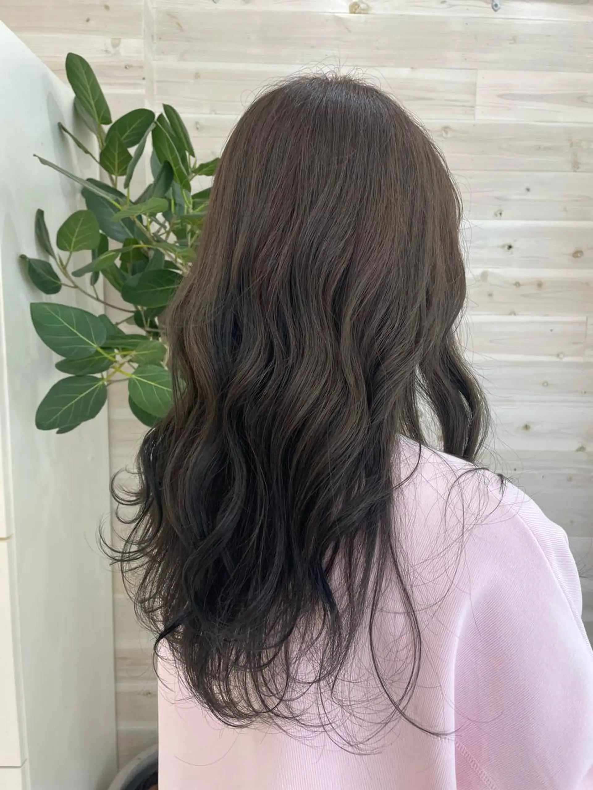 ロング カラー オリーブカラー 髪質改善 トリートメント カット ヘアカラー トリートメント 田野倉NEXT店 美髪ニストのヘアスタイル