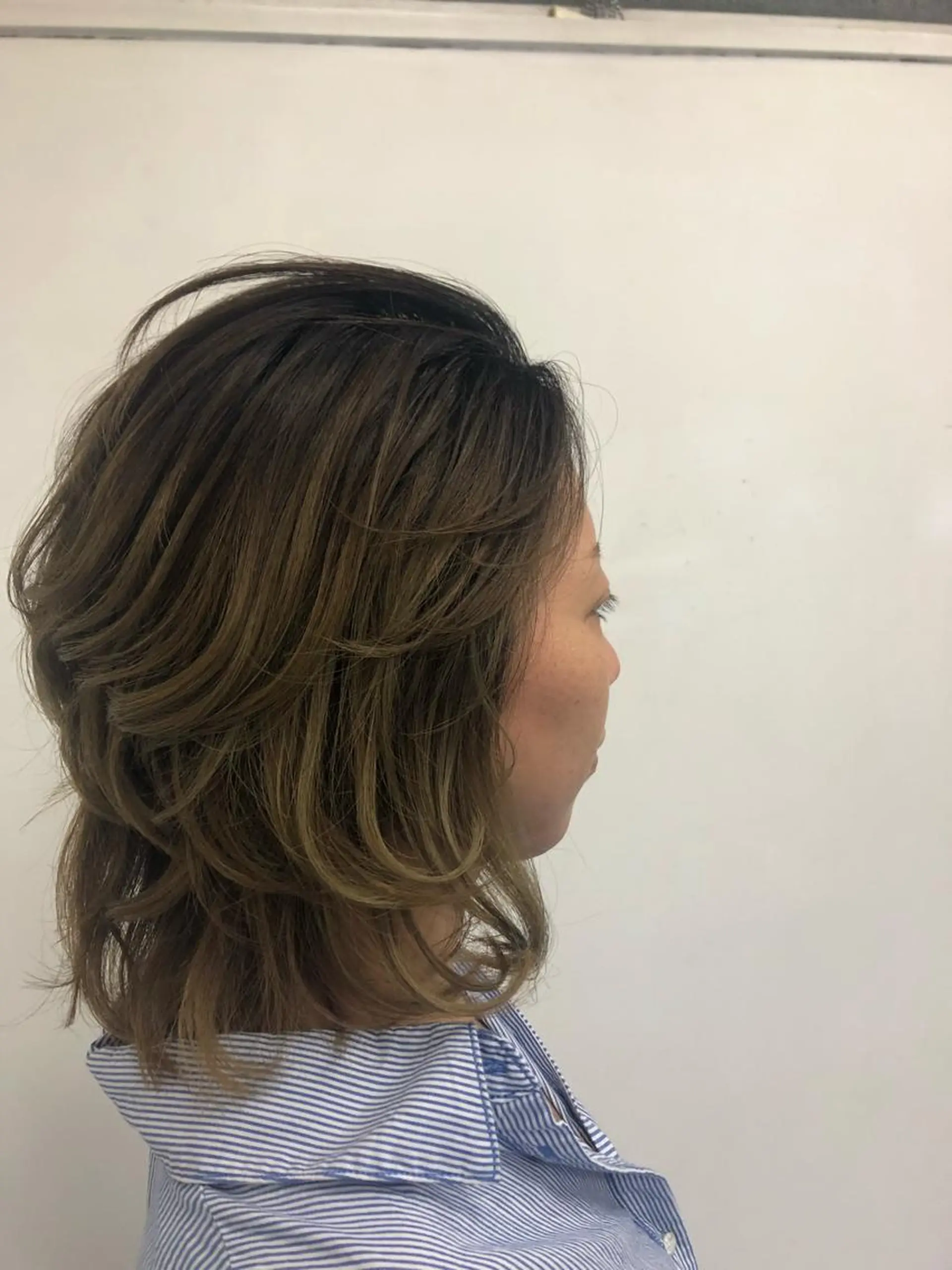 ミディアム CoCooN Hiromiのヘアスタイル
