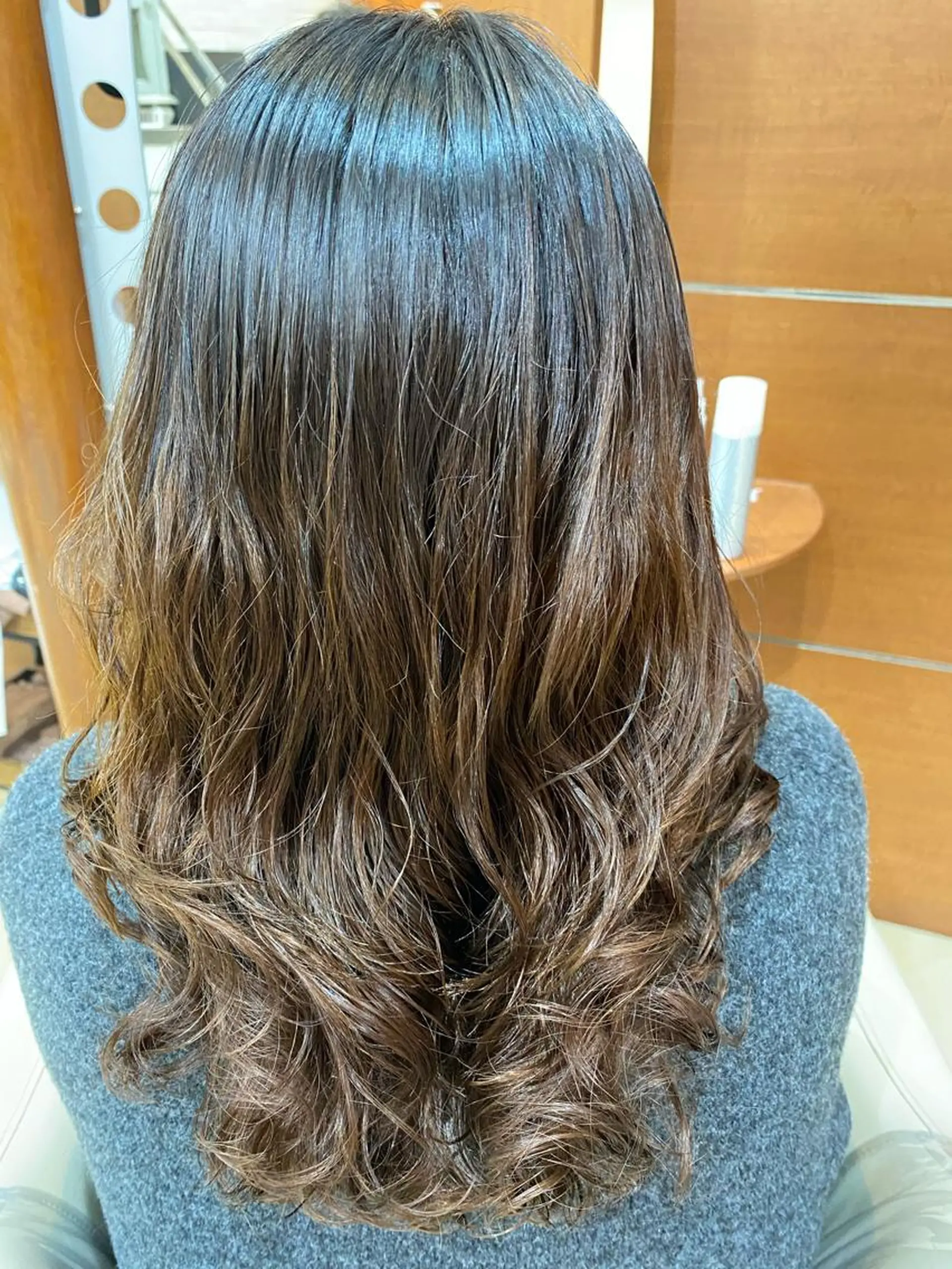 セミロング セミロングパーマ 髪質改善 韓国風ヘア 縮毛矯正 カット パーマ トリートメント コテ巻き風パーマ/ 髪質改善/河島恭平のヘアスタイル