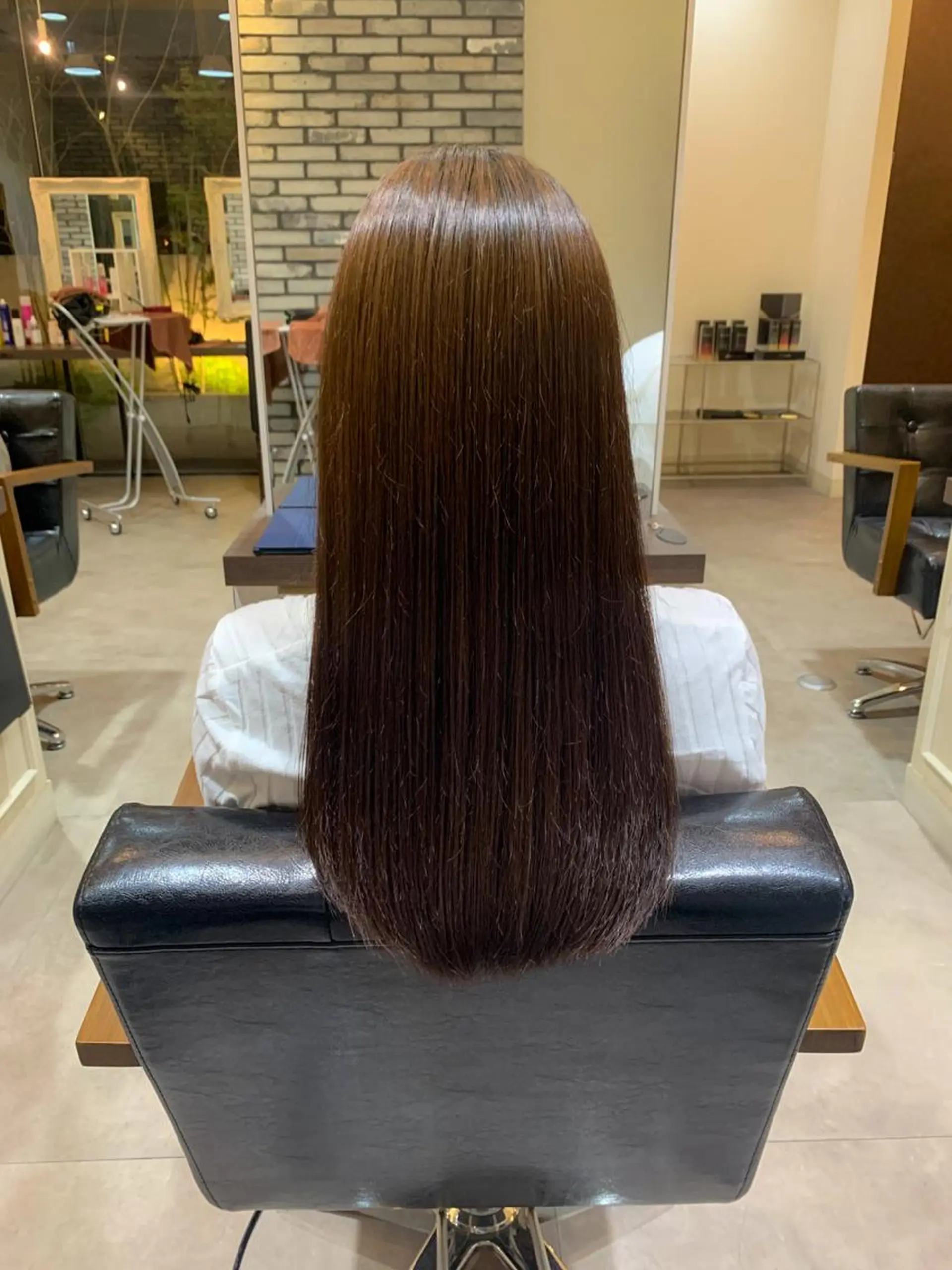 ロング ハイライト 髪質改善 韓国風ヘア 縮毛矯正 トリートメント 縮毛矯正 地毛風ストレート/ 髪質改善/榎本流行のヘアスタイル