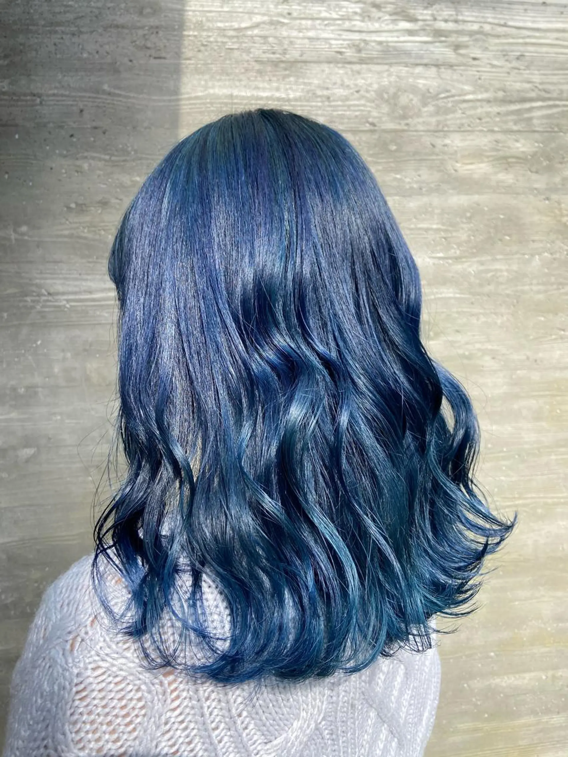 セミロング カラー ブルーカラー ハイトーンカラー 暗髪/艶髪/Ono .のヘアスタイル