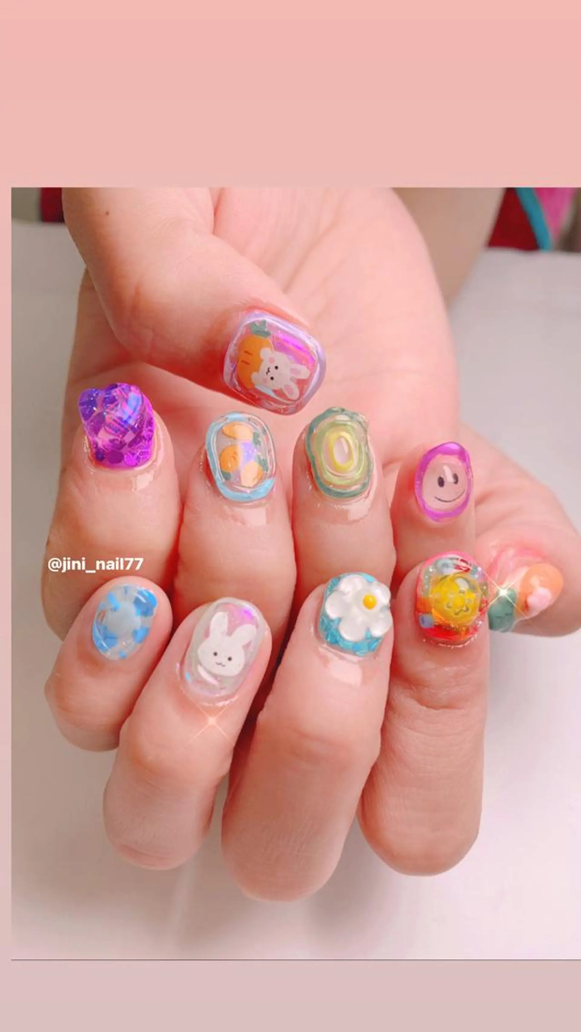 ネイル JINI NAIL所属・ジニ ネイルのネイルデザイン