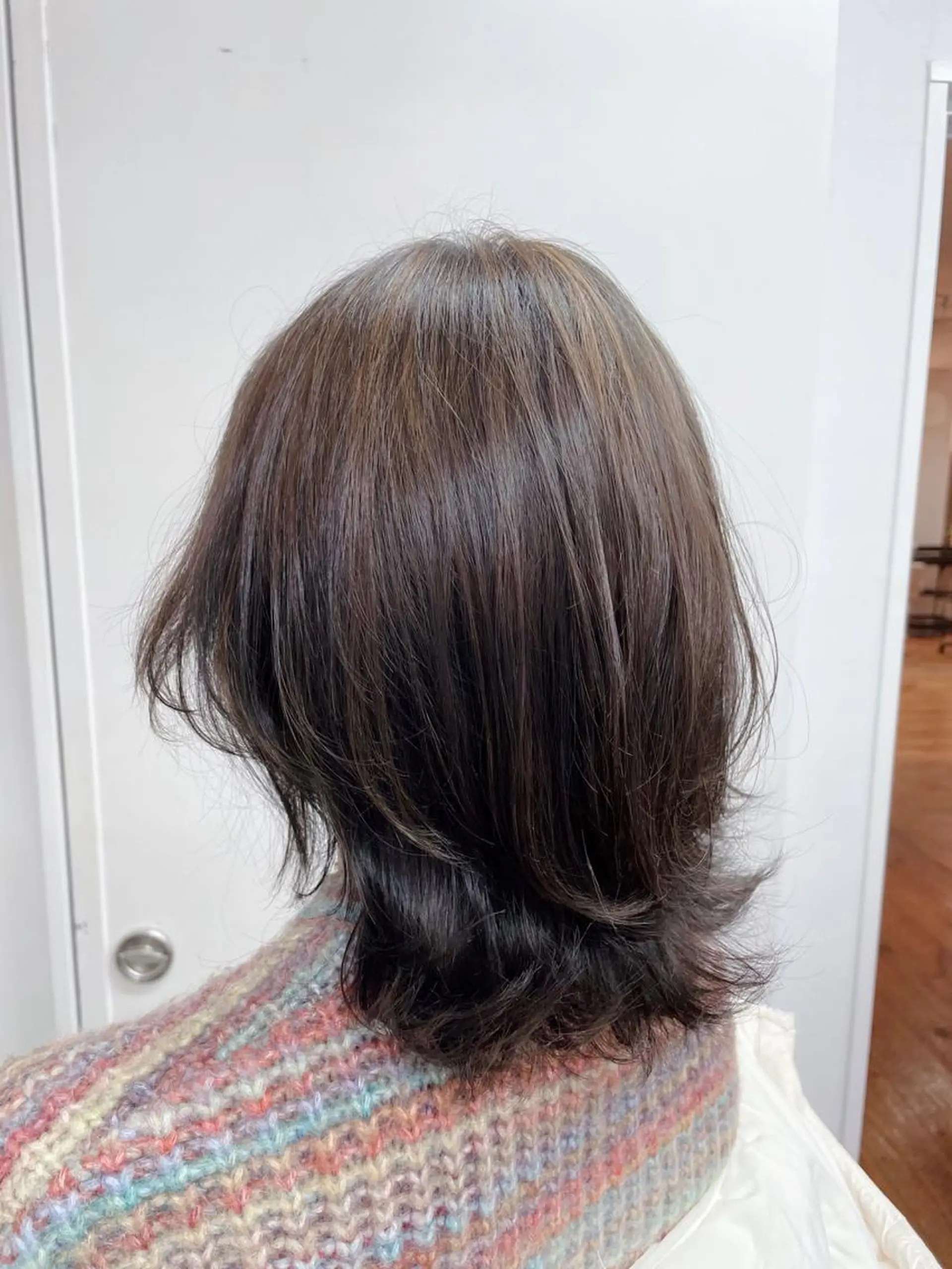 ミディアム カラー 江里口 愛のヘアスタイル