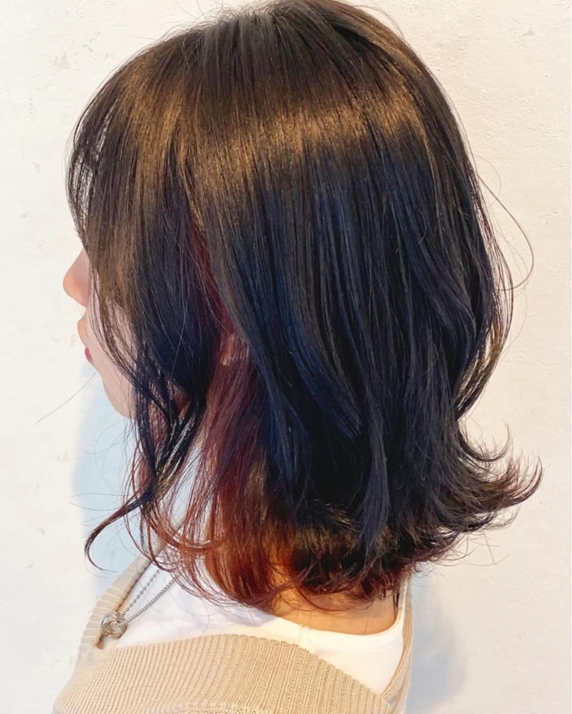 ミディアム カラー 伊藤 さやかのヘアスタイル