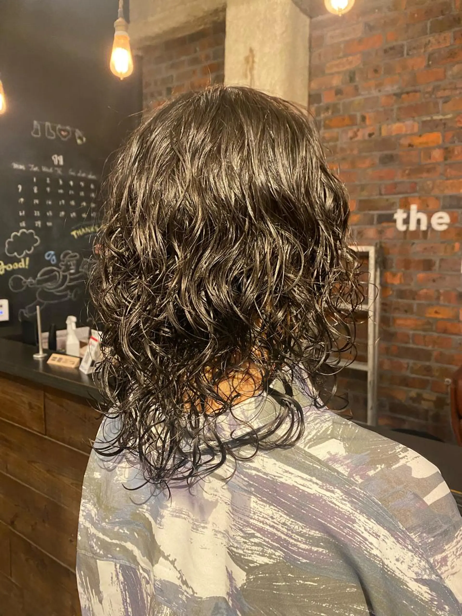 ミディアム パーマ ミディアムパーマ ウルフカット the BRIDGE 加藤みのりのヘアスタイル