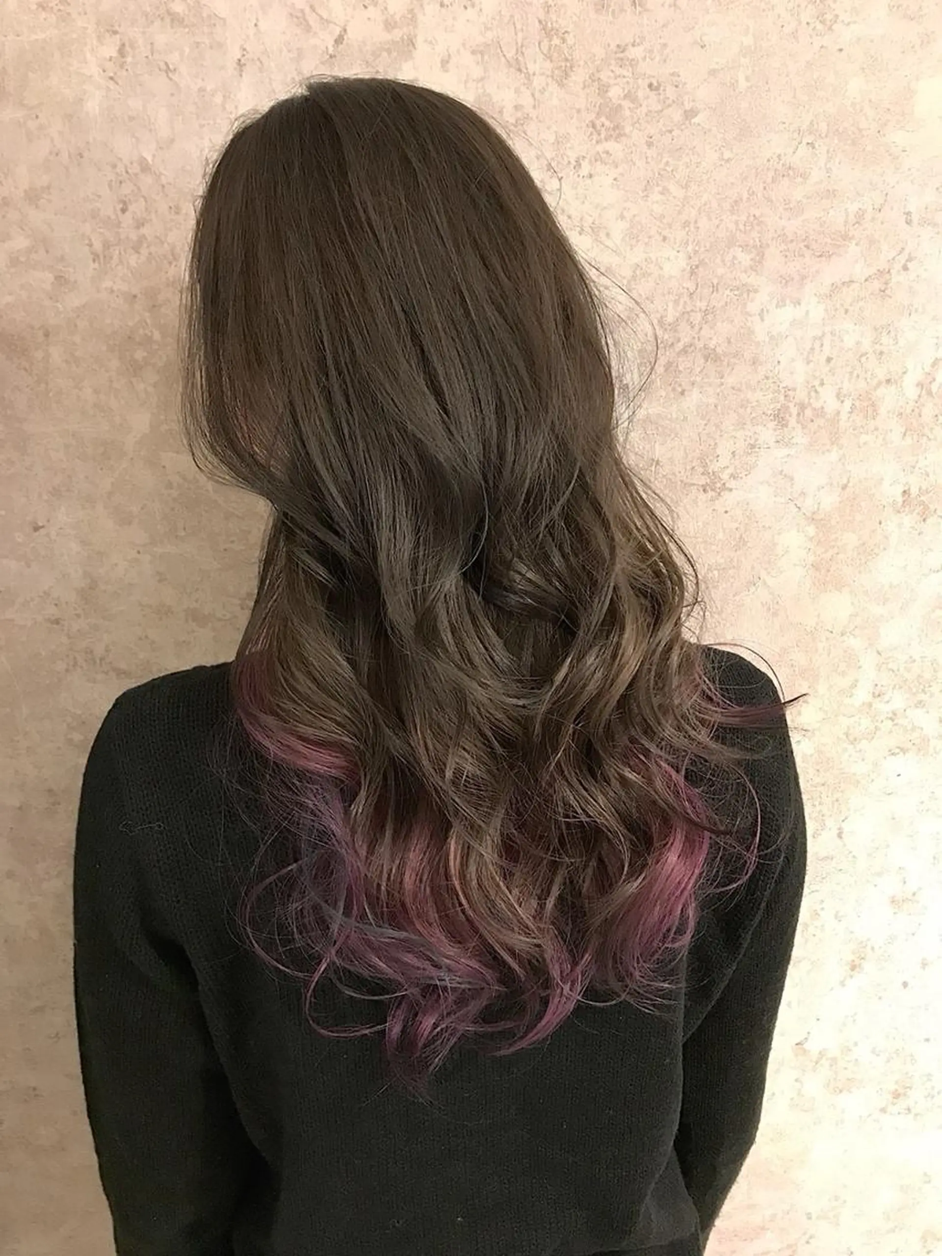 ミディアム カラー パーマ レイヤーカット 早崎太生のヘアスタイル