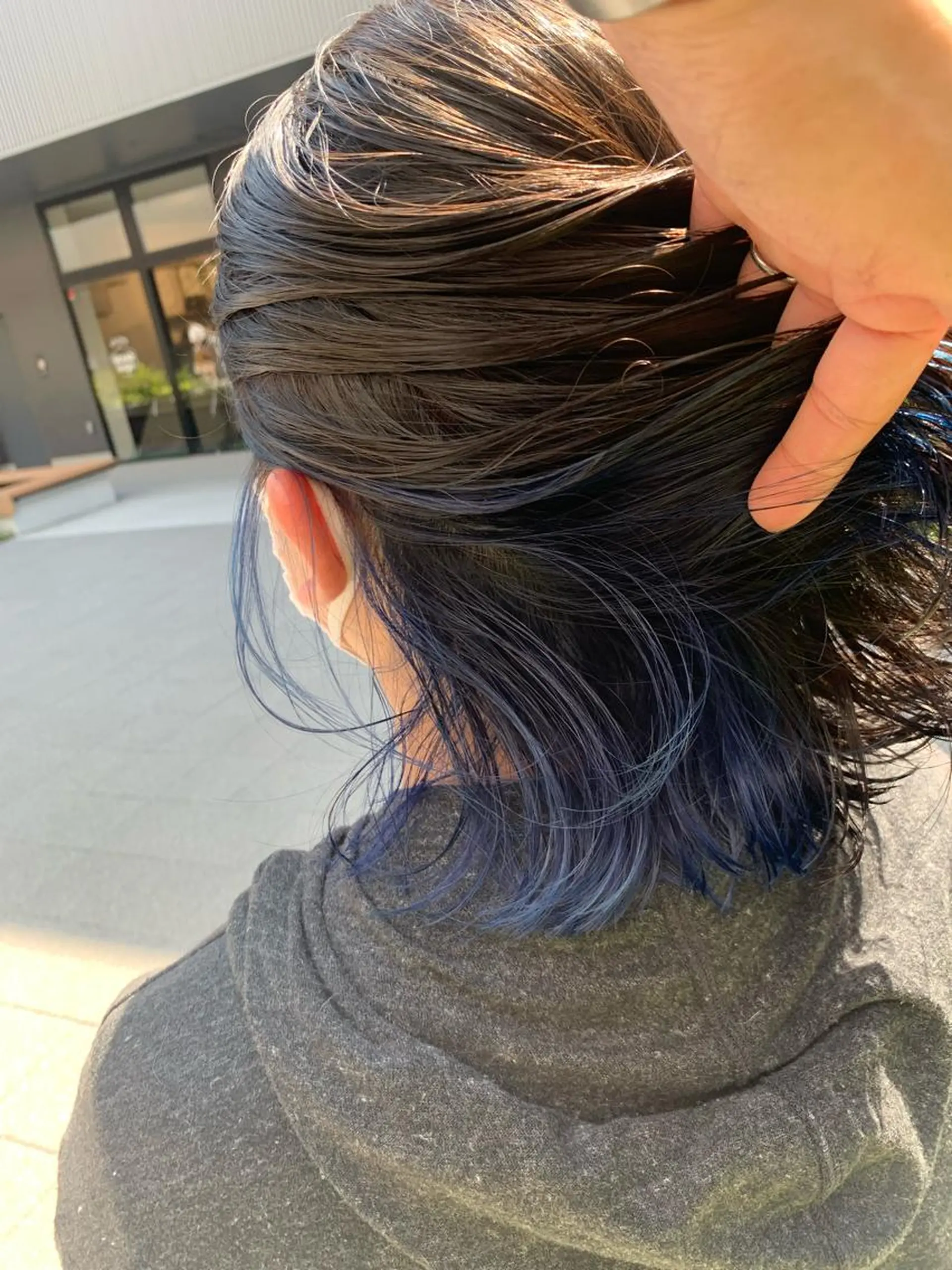 ミディアム カラー インナーカラー ＳＨＵ ＮＴＡのヘアスタイル