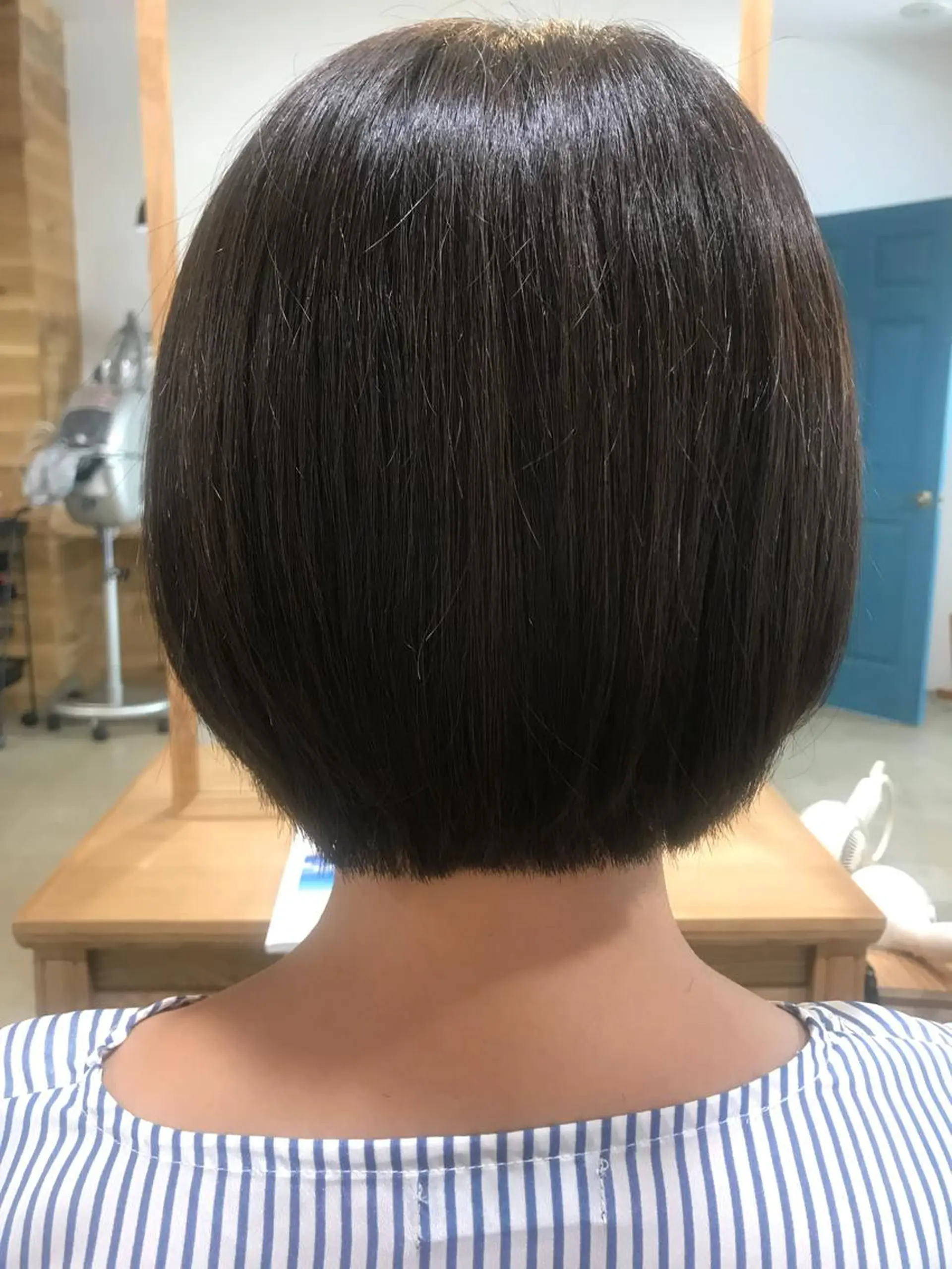 ショート 暖色カラー🍊 ボブ🌿顔周りcutのヘアスタイル