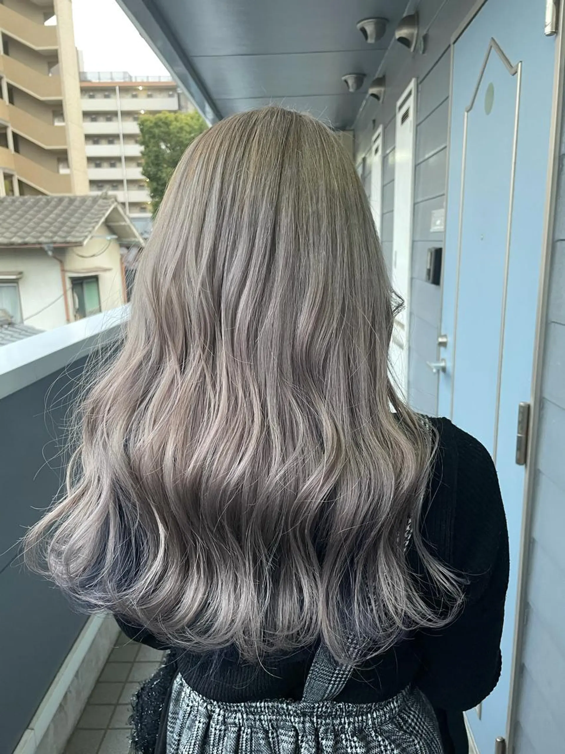 ロング カラー ヘアカラー 渡辺 健太のヘアスタイル