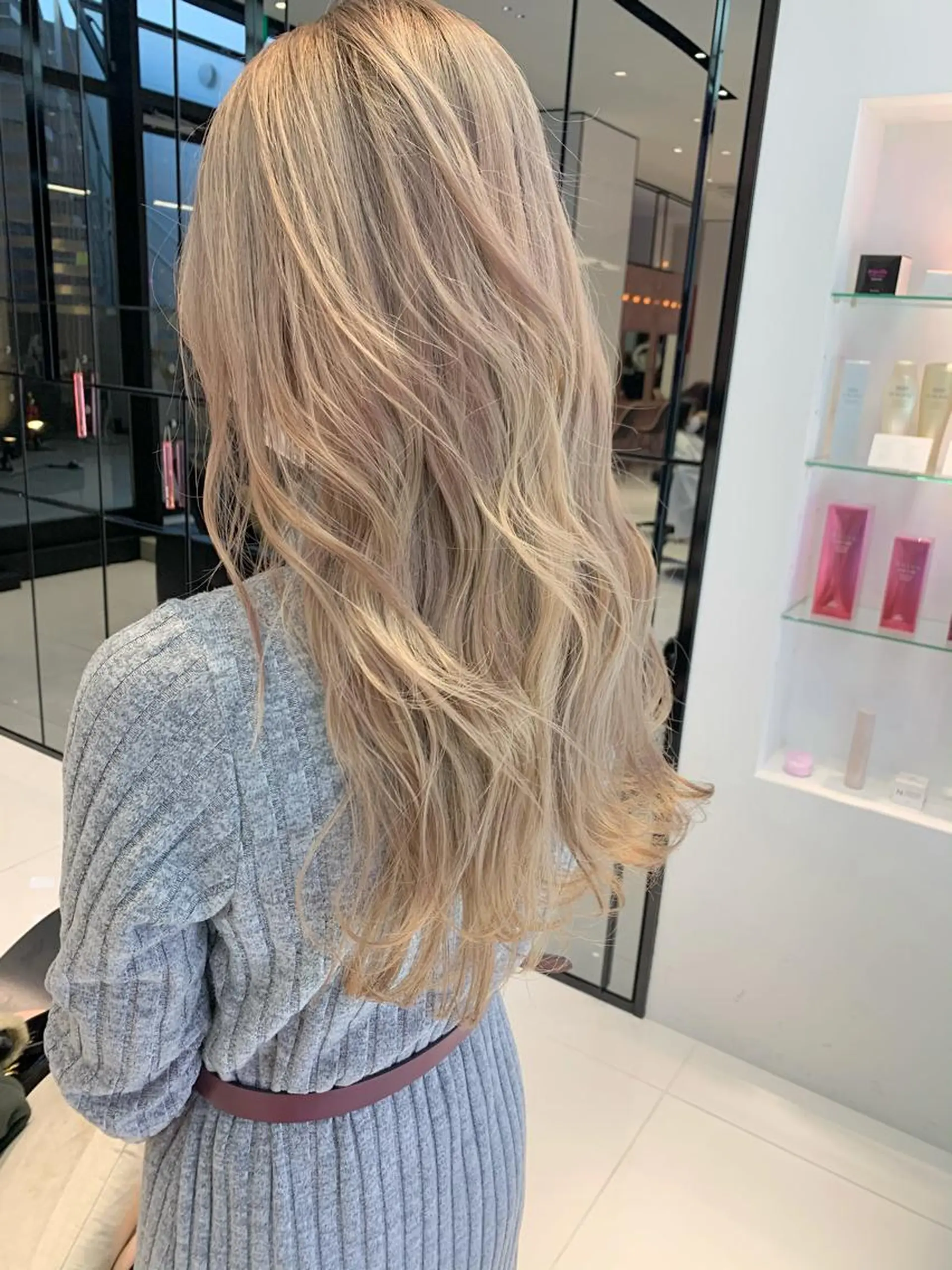 ロング 【ミニモ公認】*似合 わせ職人*滝田拳史のヘアスタイル