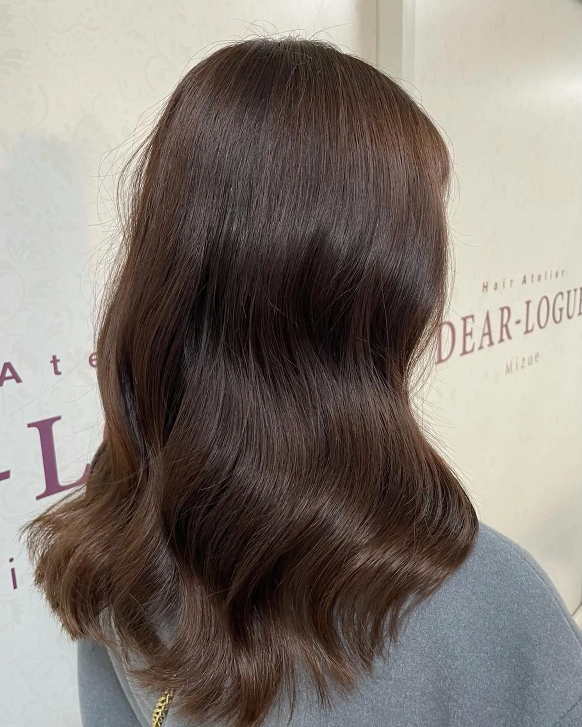 ロング カラー ヘアアレンジ ベージュカラー シルバー シルバーベージュ ﾅﾁｭﾗﾙ艶ｶﾗｰ 戸田めぐみのヘアスタイル