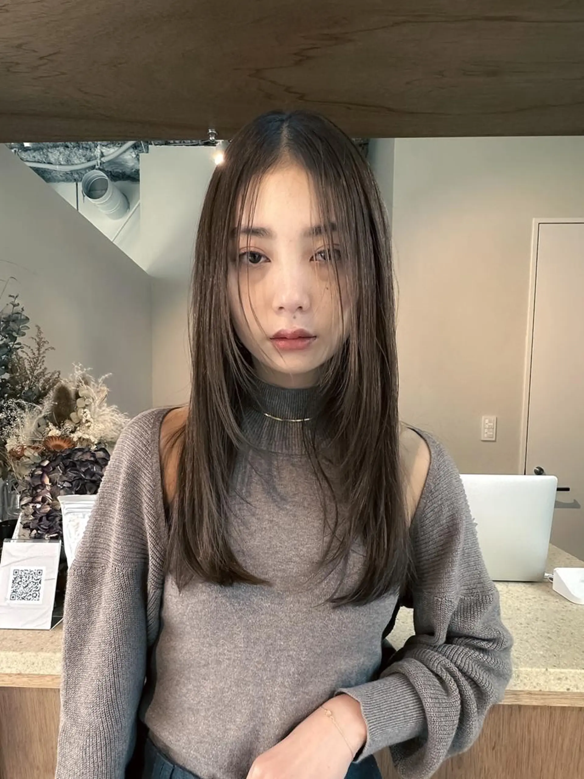 ロング カット ヘアカラー トリートメント yelm (official)のヘアスタイル